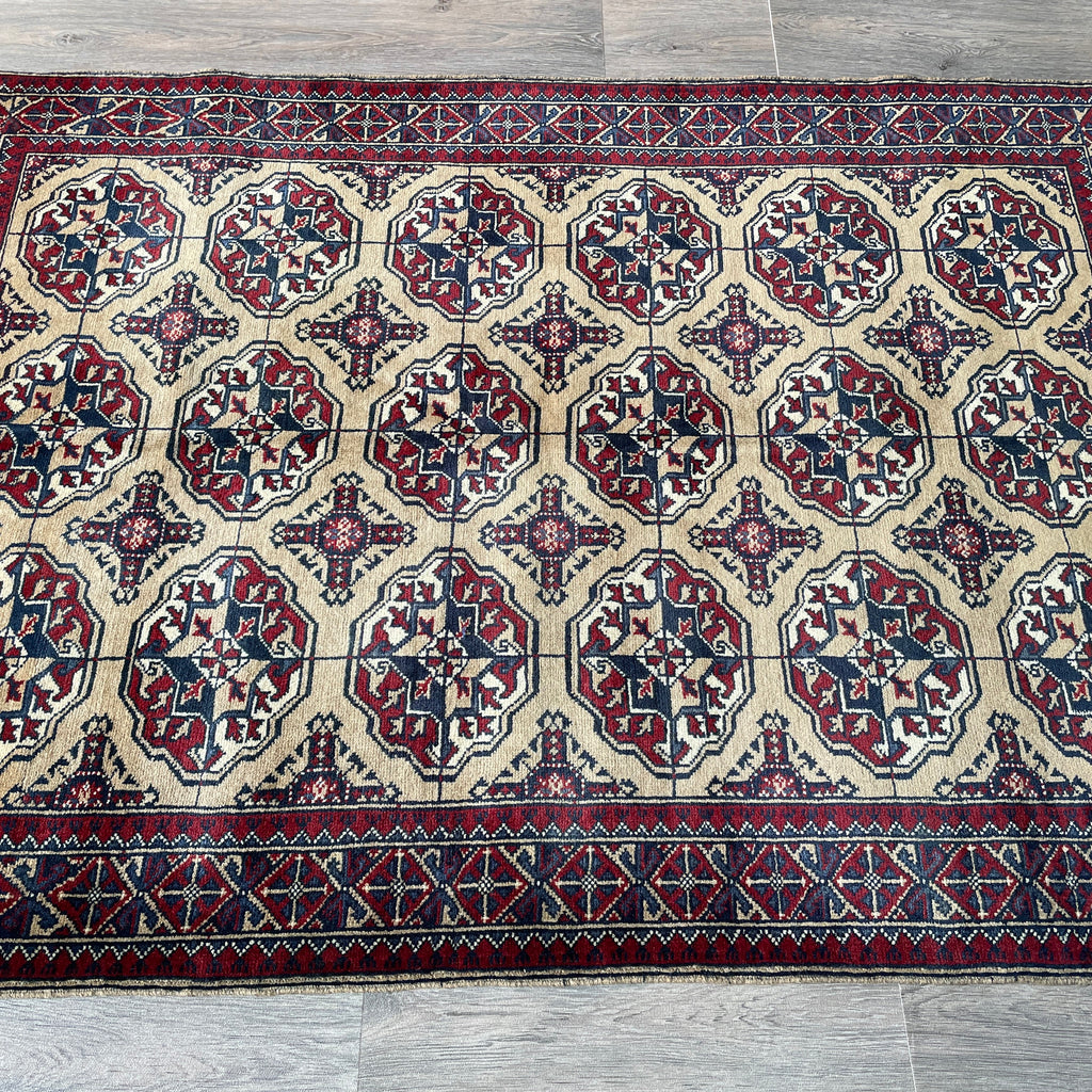 Fine Turkmen Tekke Rug (Merino Wool)