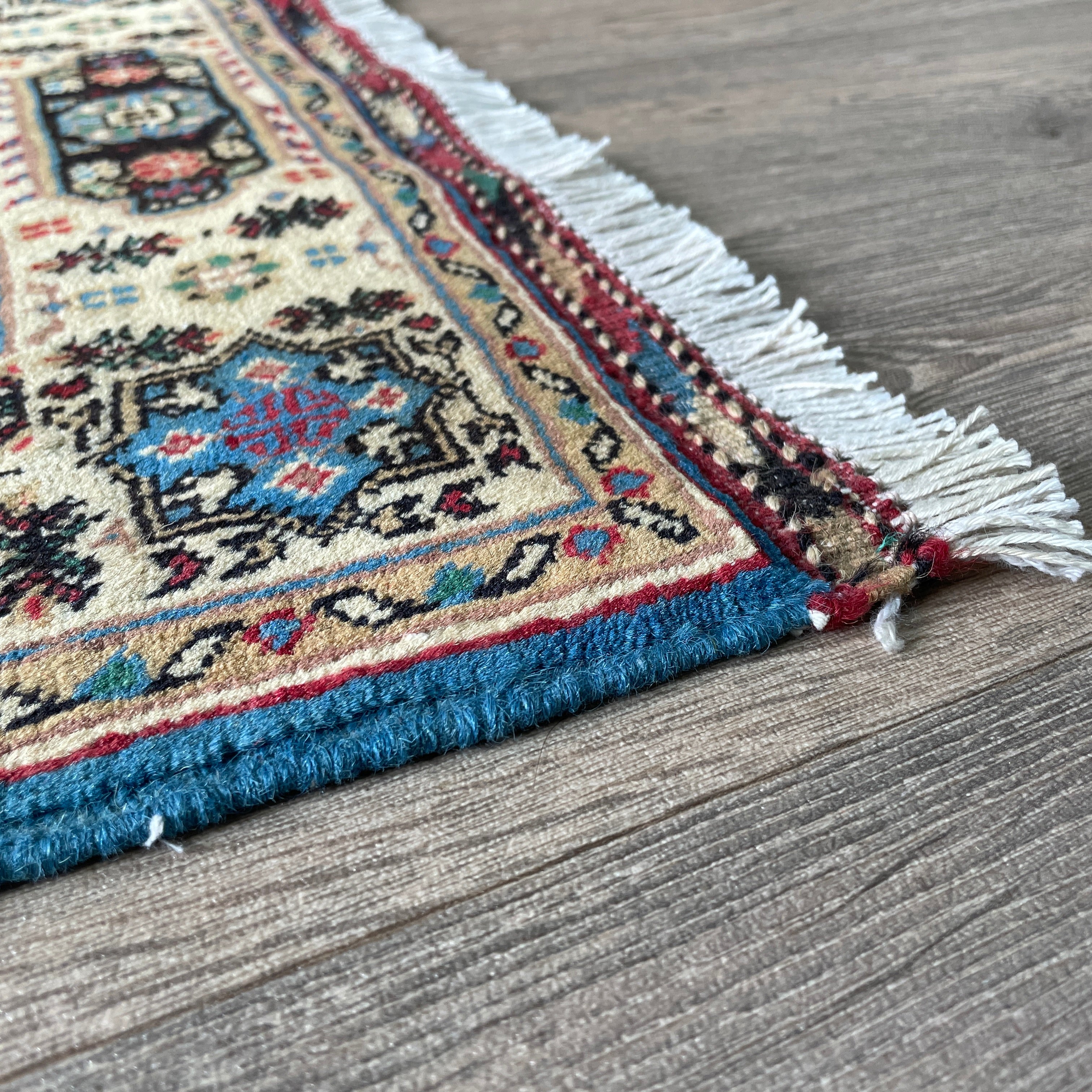 Fine Afghan Mamluk Rug (Merino Wool)