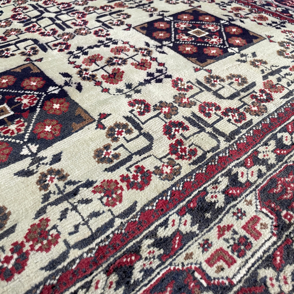 Fine Afghan Khal Muhammadi Rug (Merino Wool)