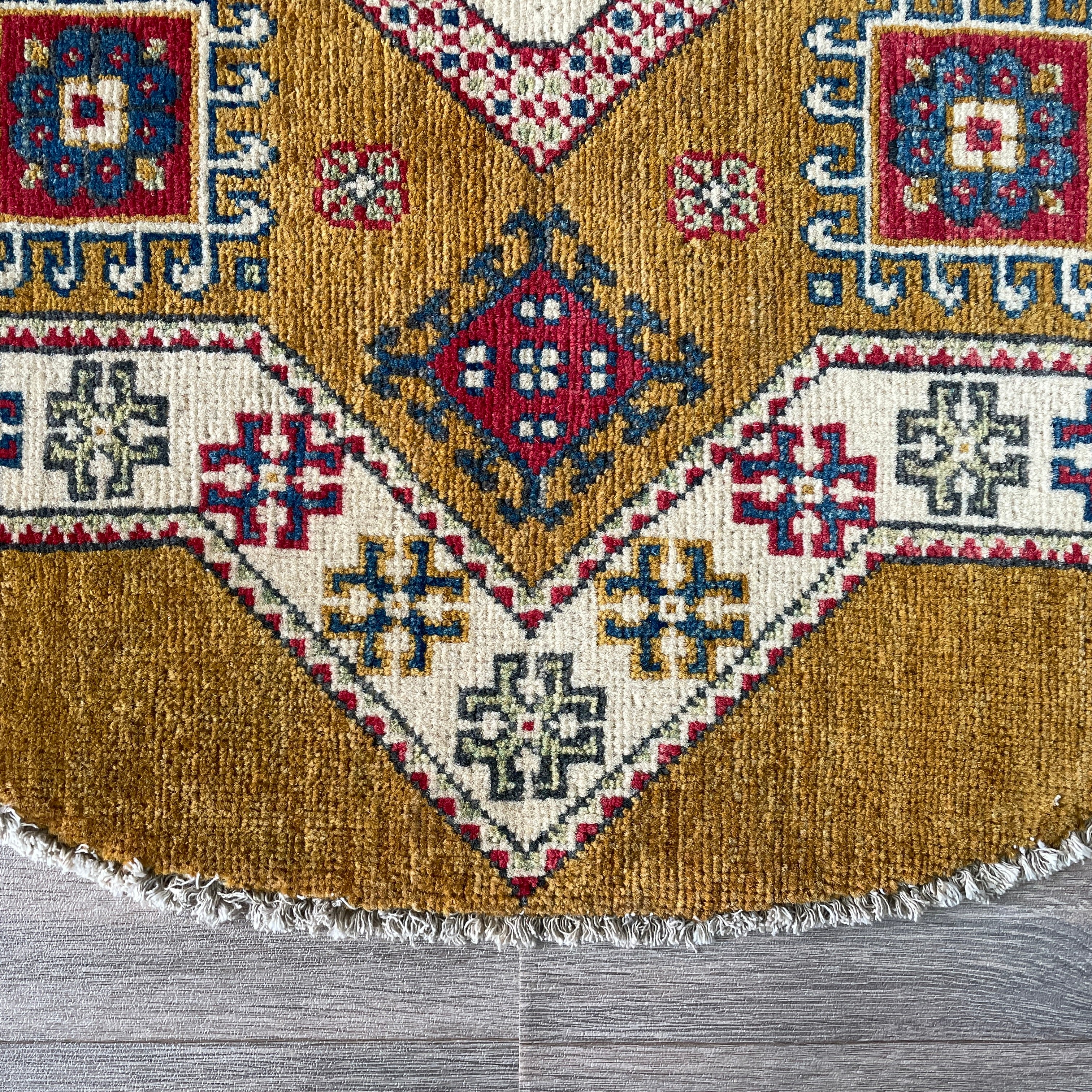 Afghan Yakash Kazak Round Rug