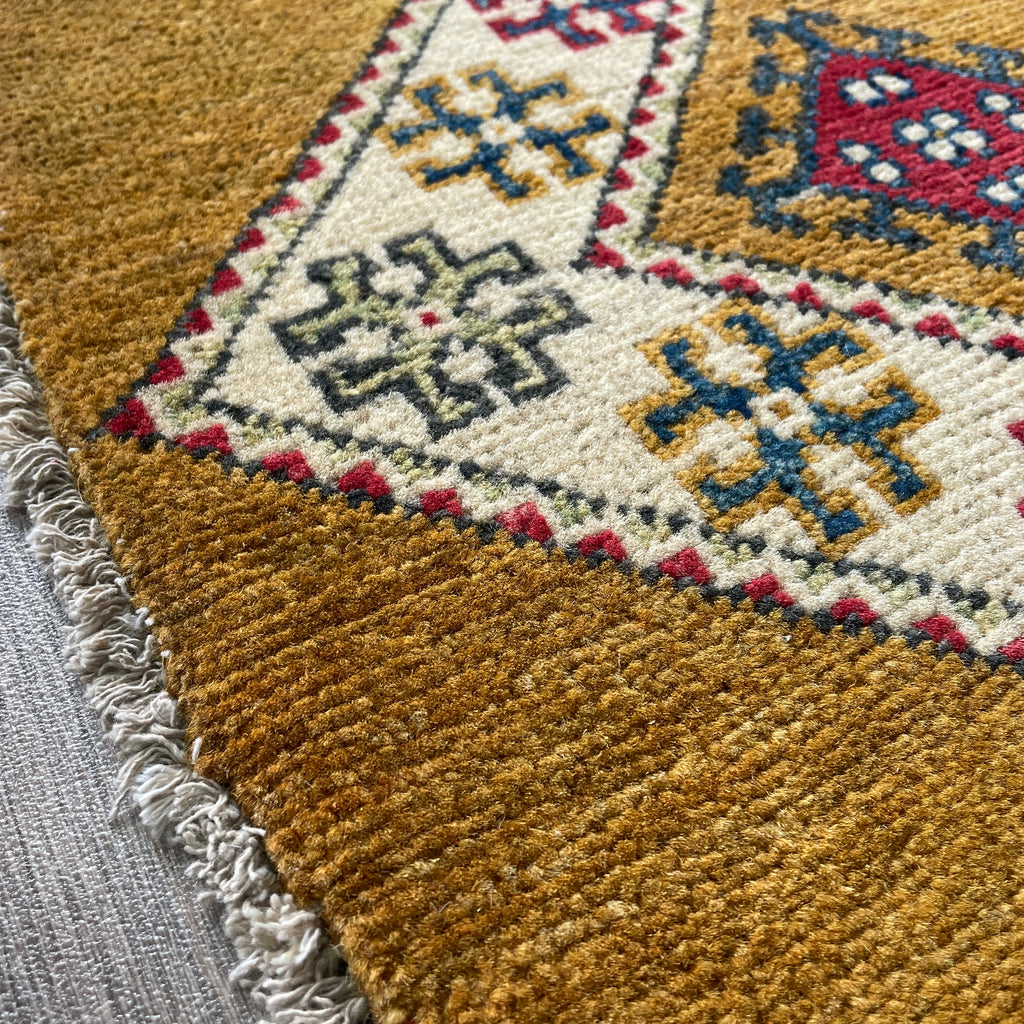 Afghan Yakash Kazak Round Rug