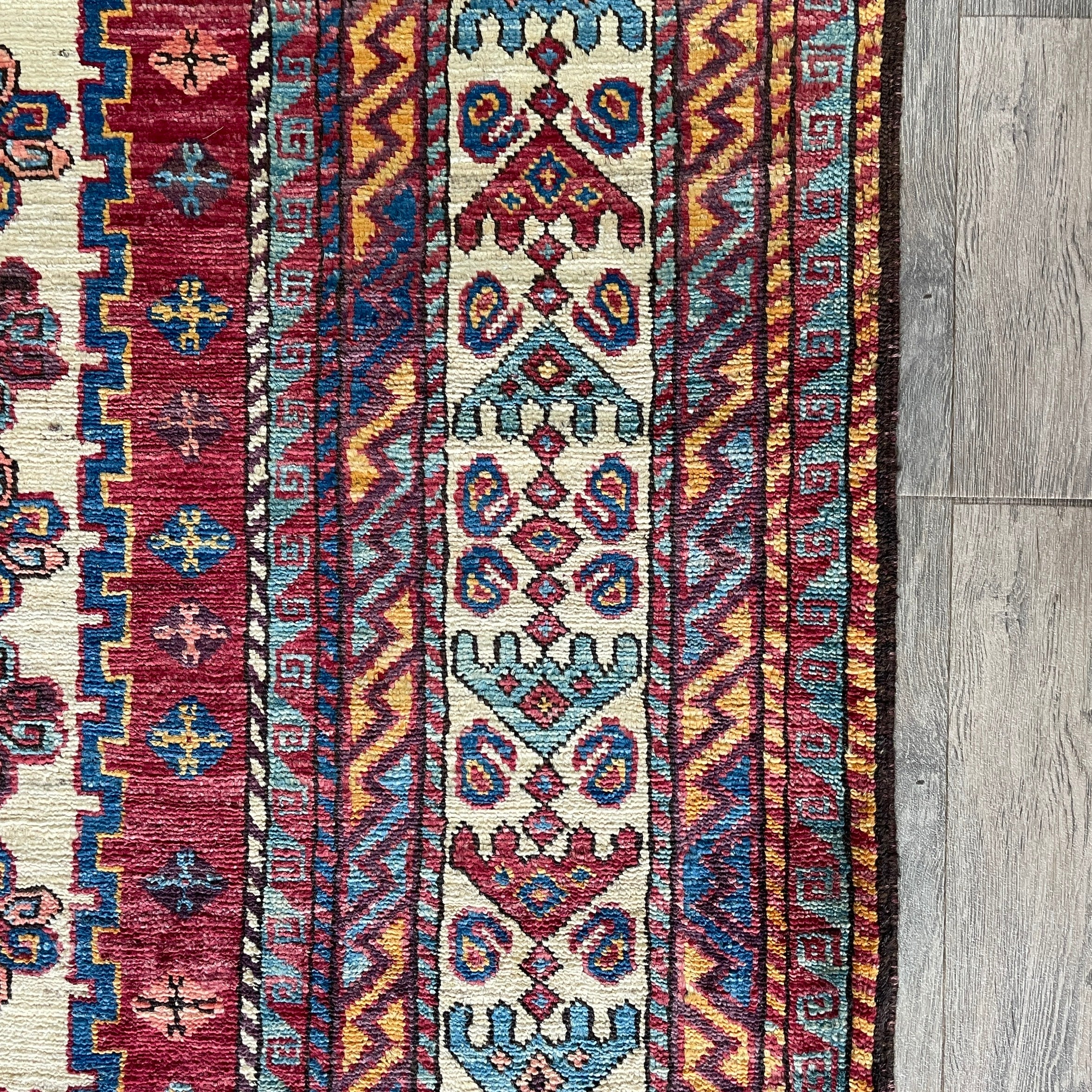 261 x 176 cm | Afghan Shirvan Rug