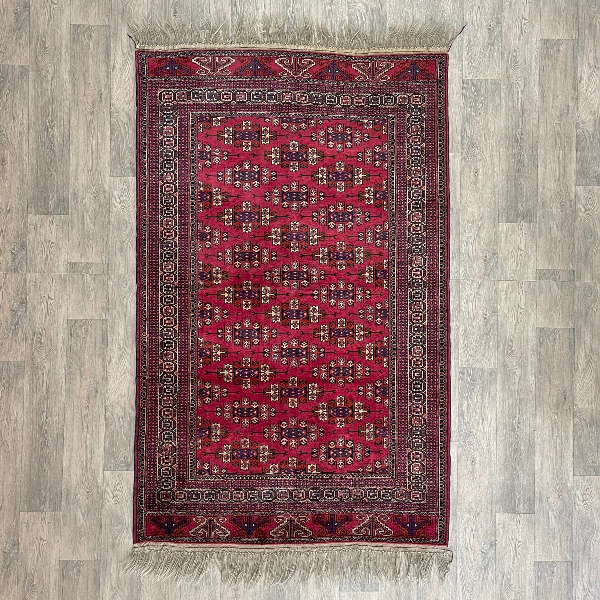 236 x 134 cm | Turkmen Yomut Rug
