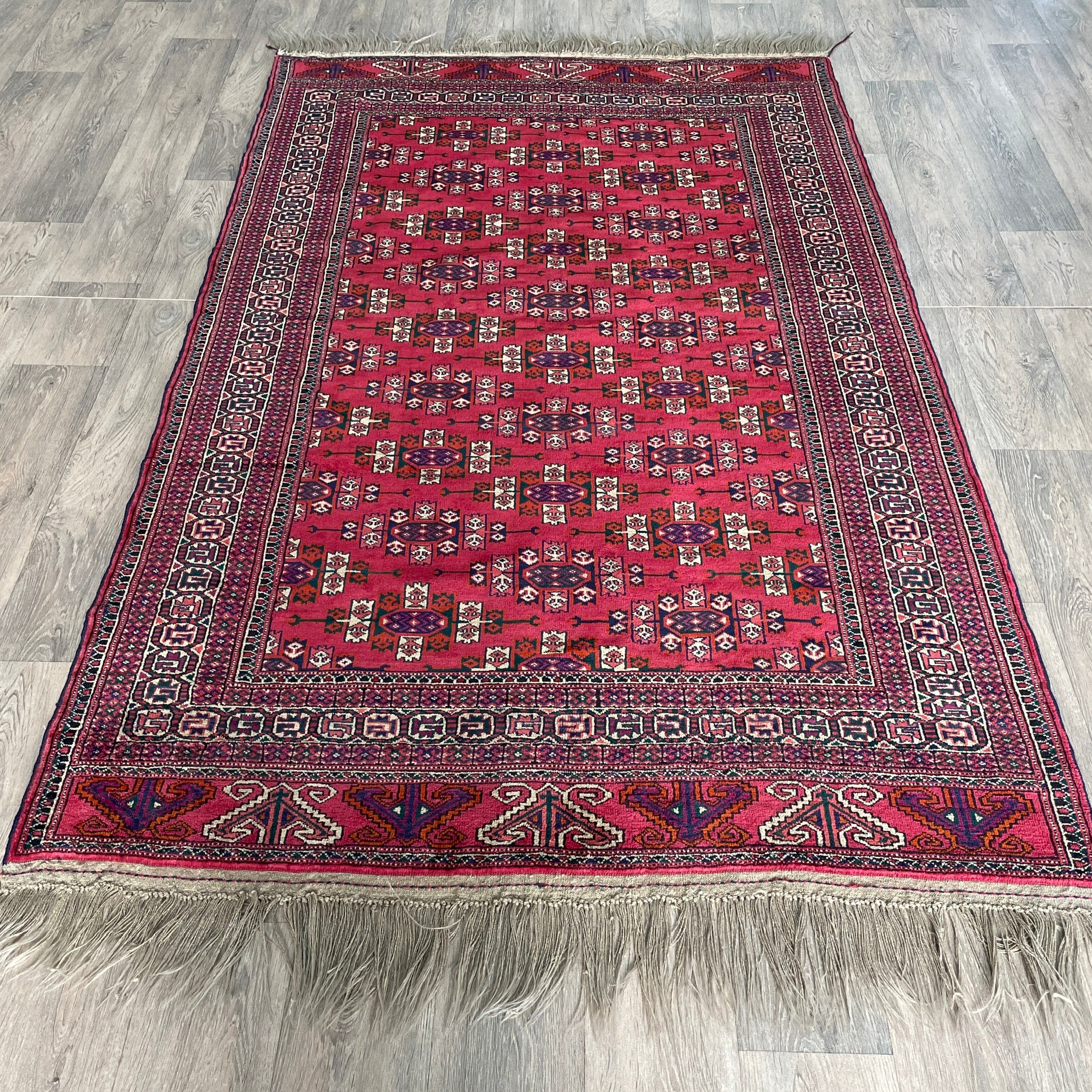 236 x 134 cm | Turkmen Yomut Rug