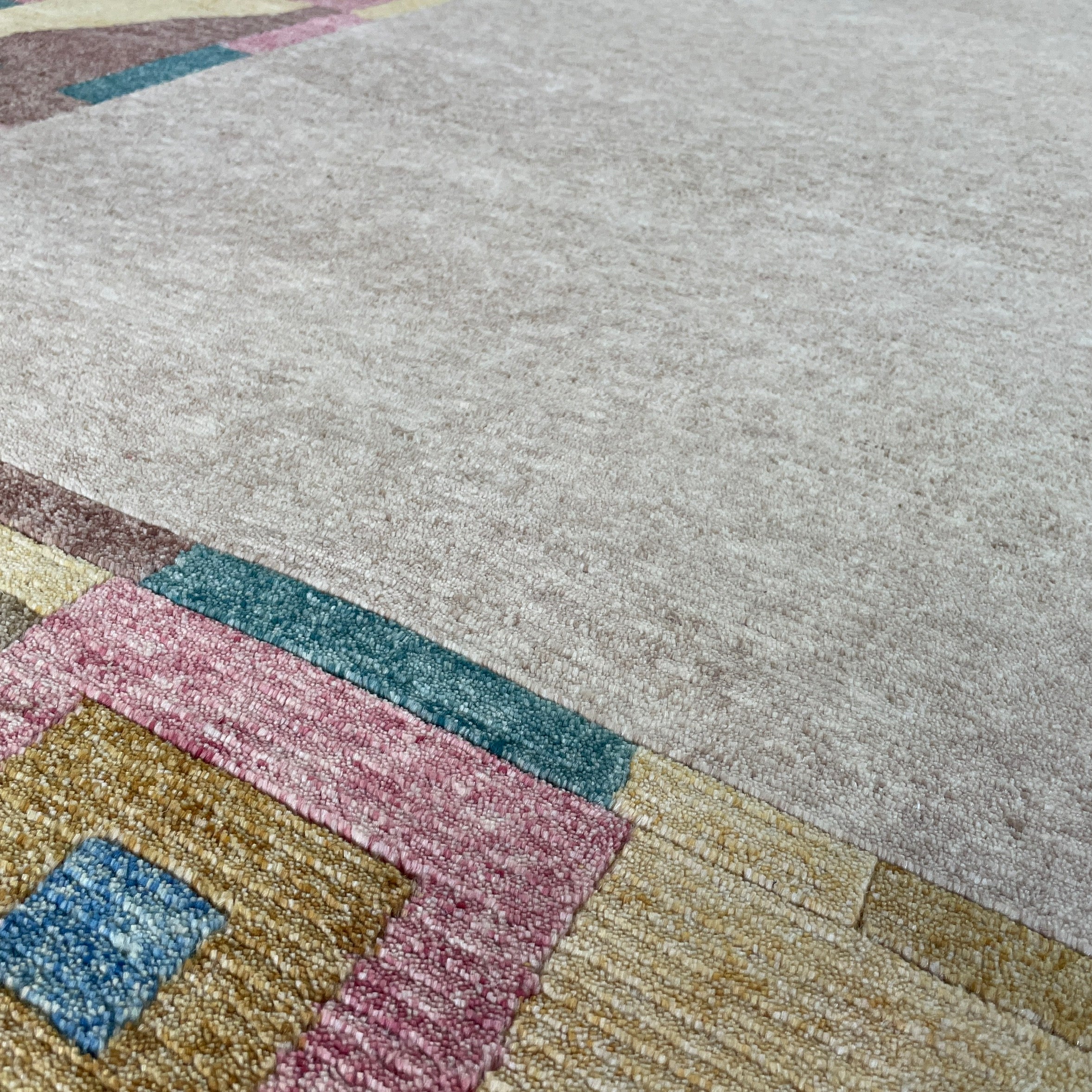 249 x 154 cm | Indian Contemporary Rug