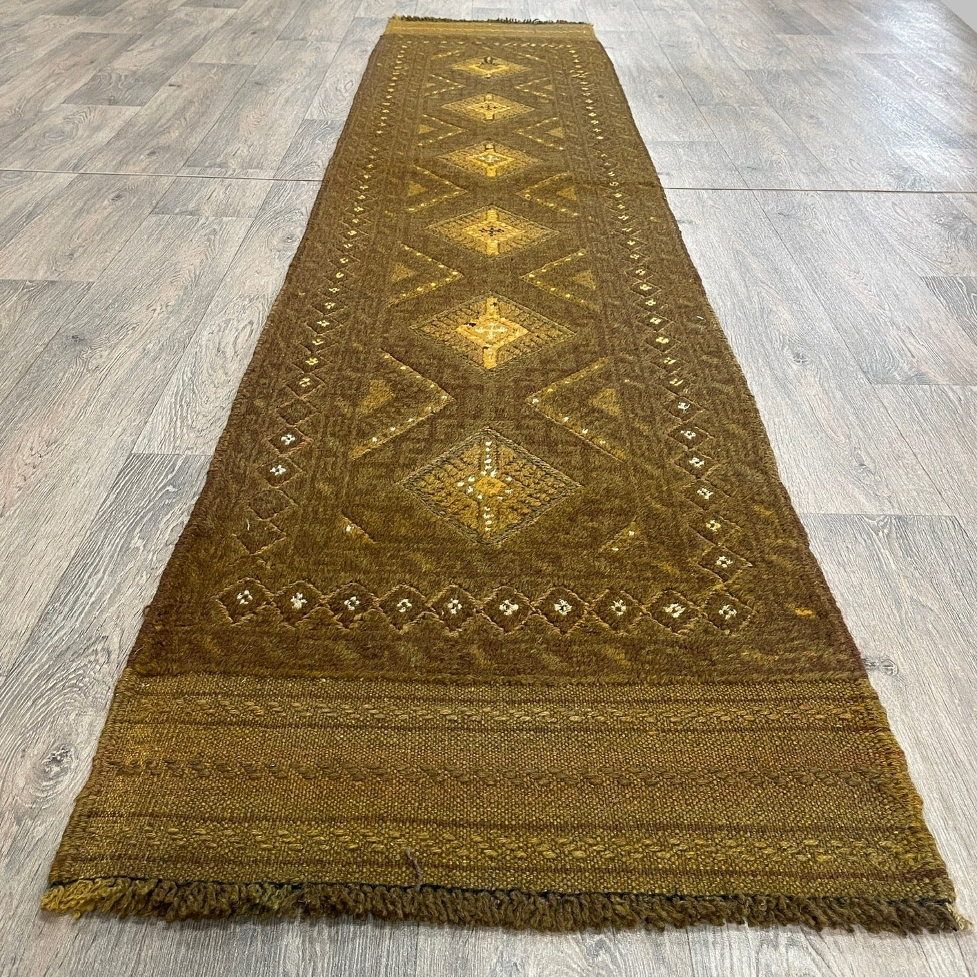 273 x 59 cm | Afghan Mushwani Runner