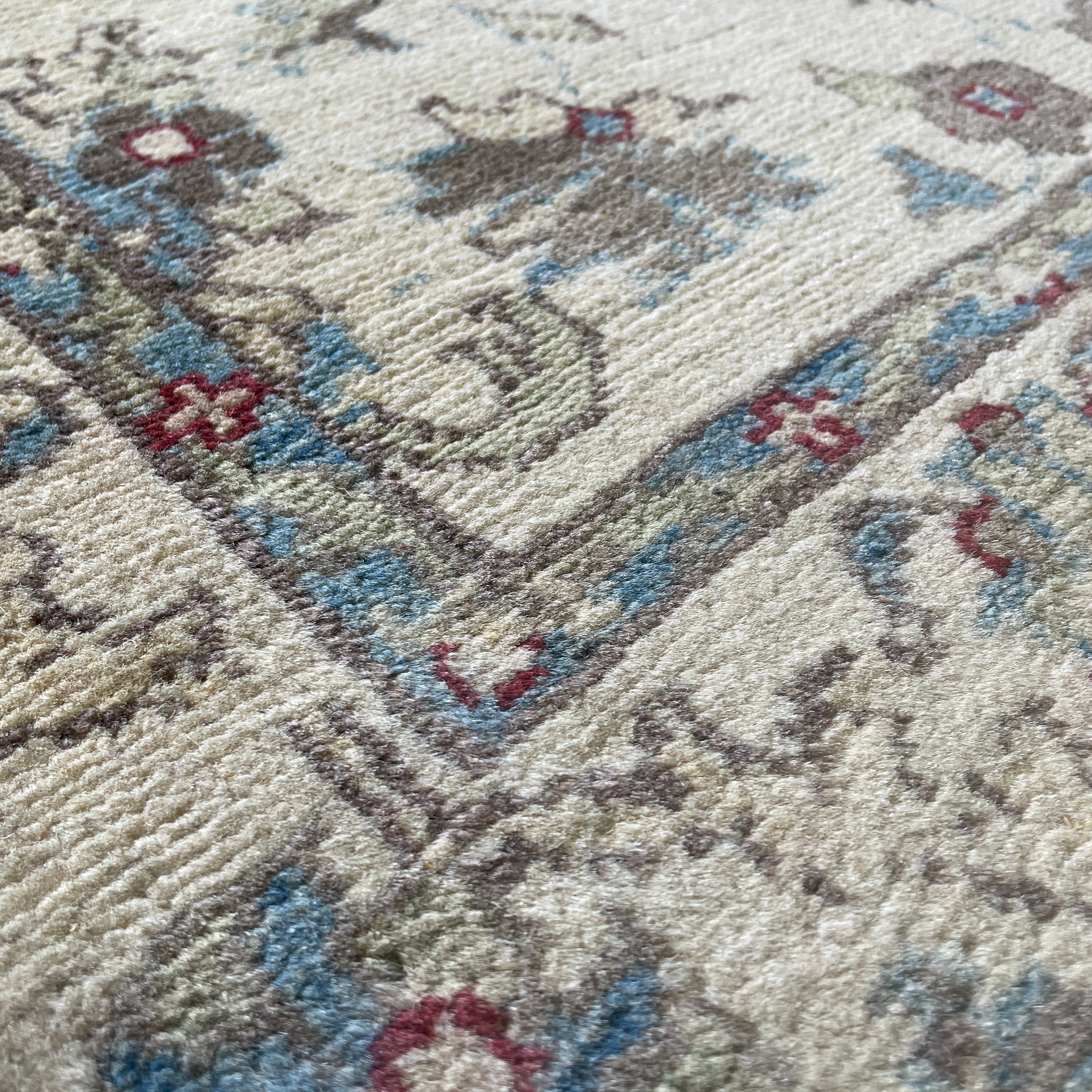 Afghan Sultanabad Rug