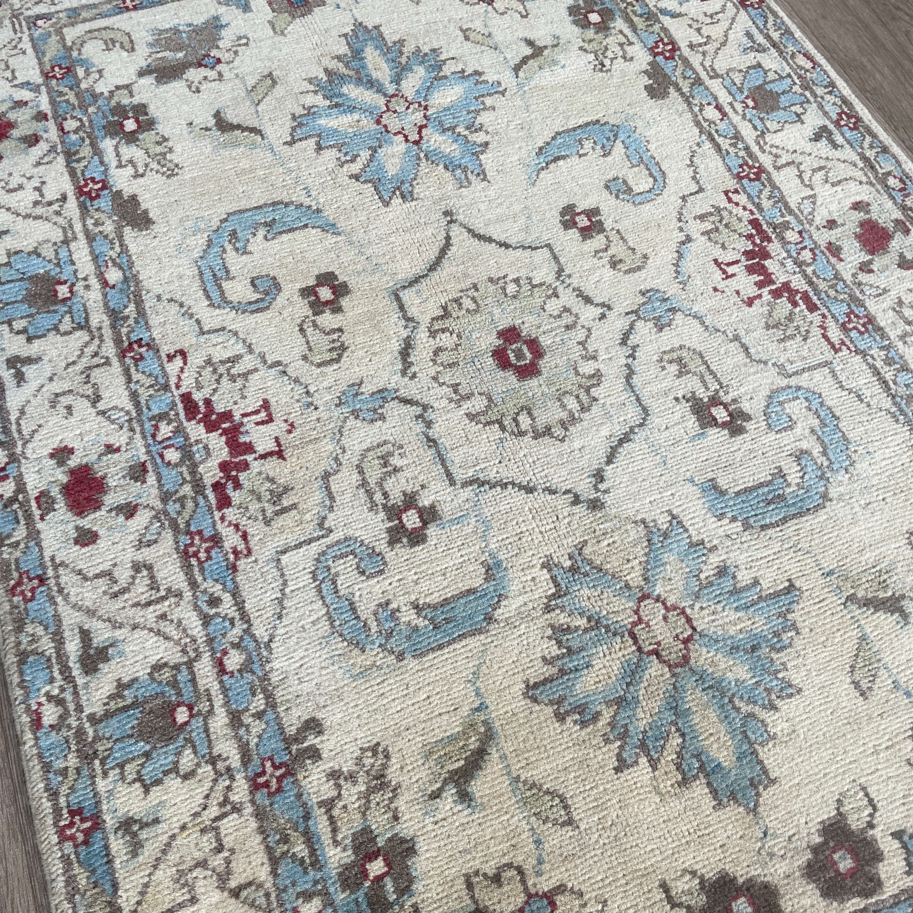 Afghan Sultanabad Rug