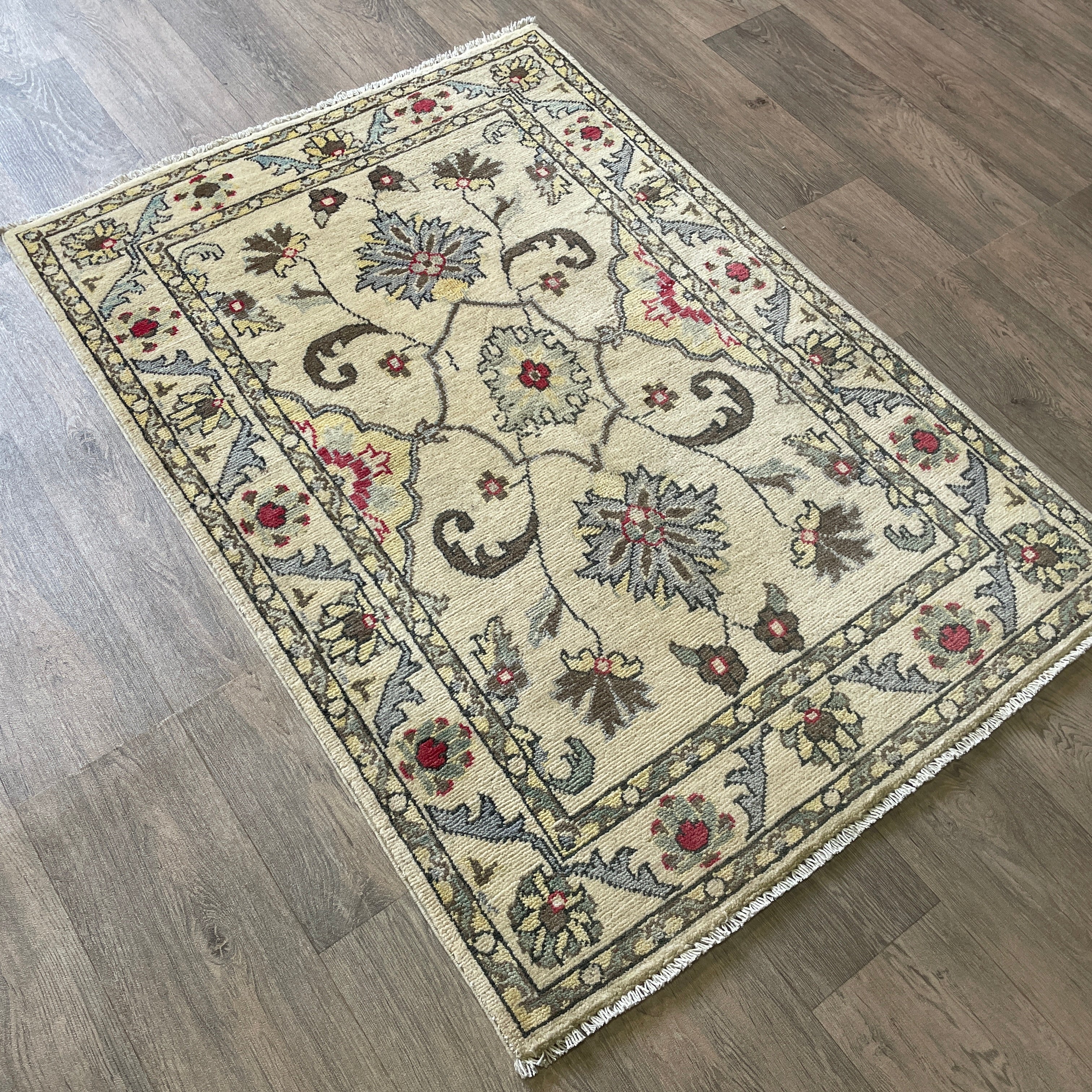 Afghan Sultanabad Rug