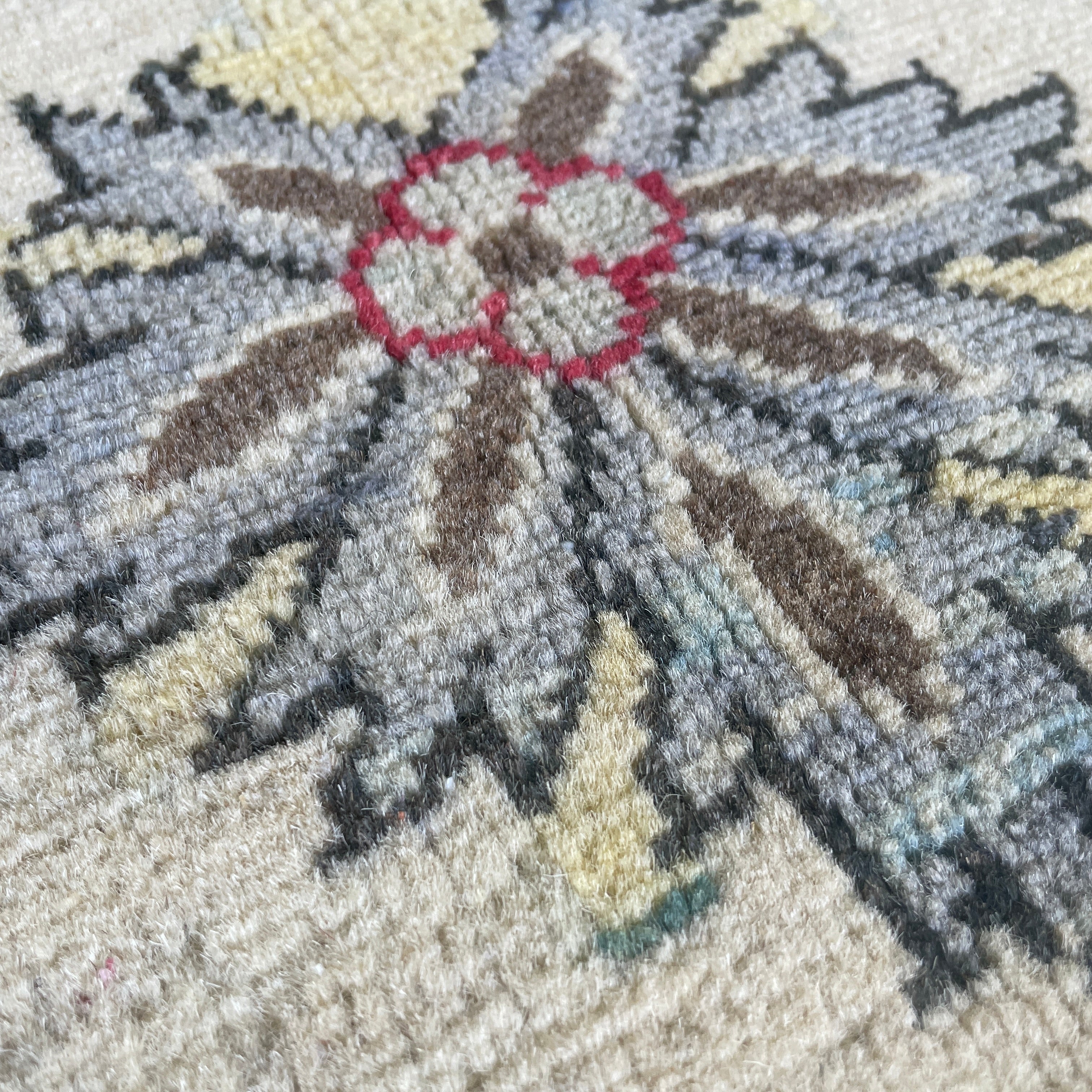 Afghan Sultanabad Rug