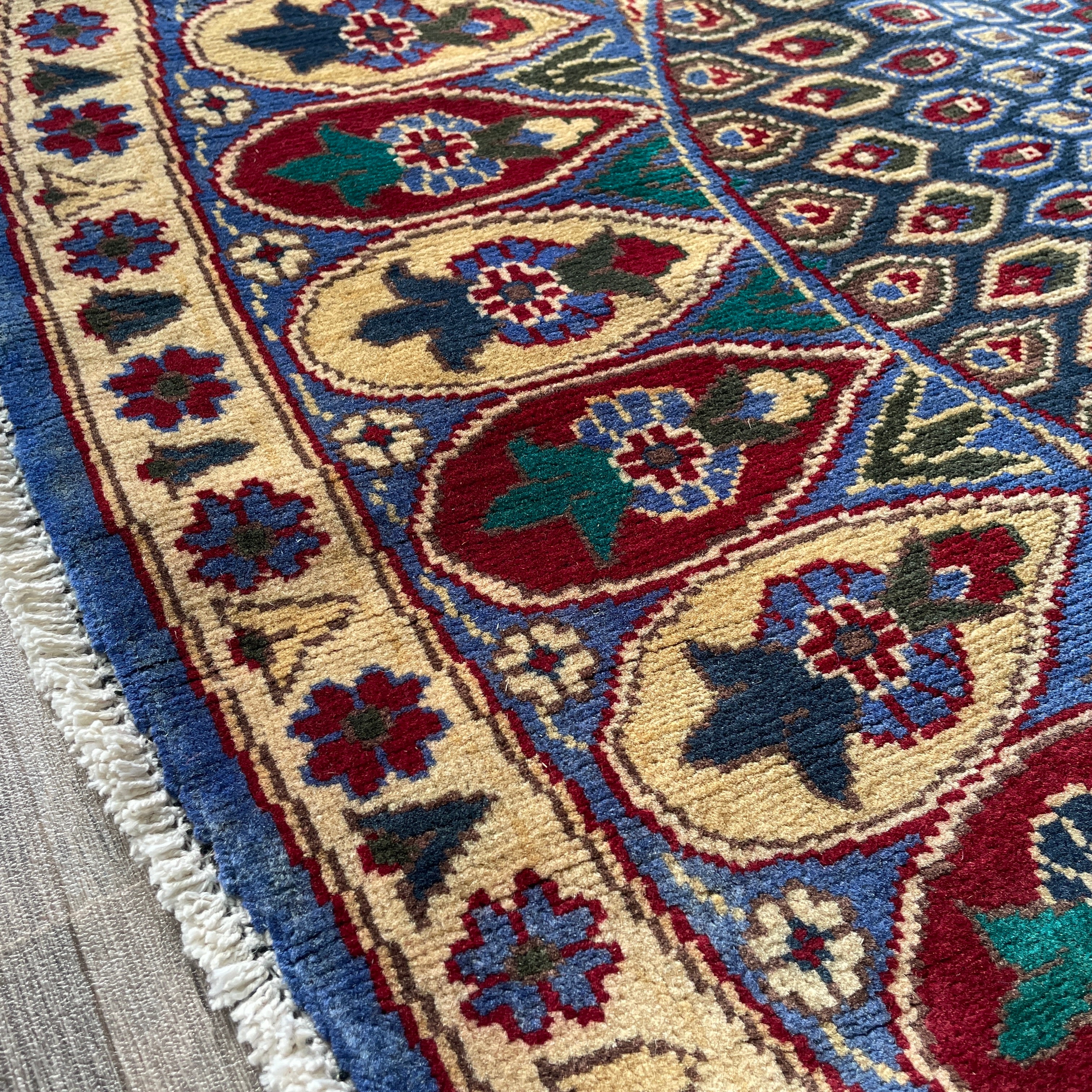 Fine Persian Parak Rug (Merino Wool)