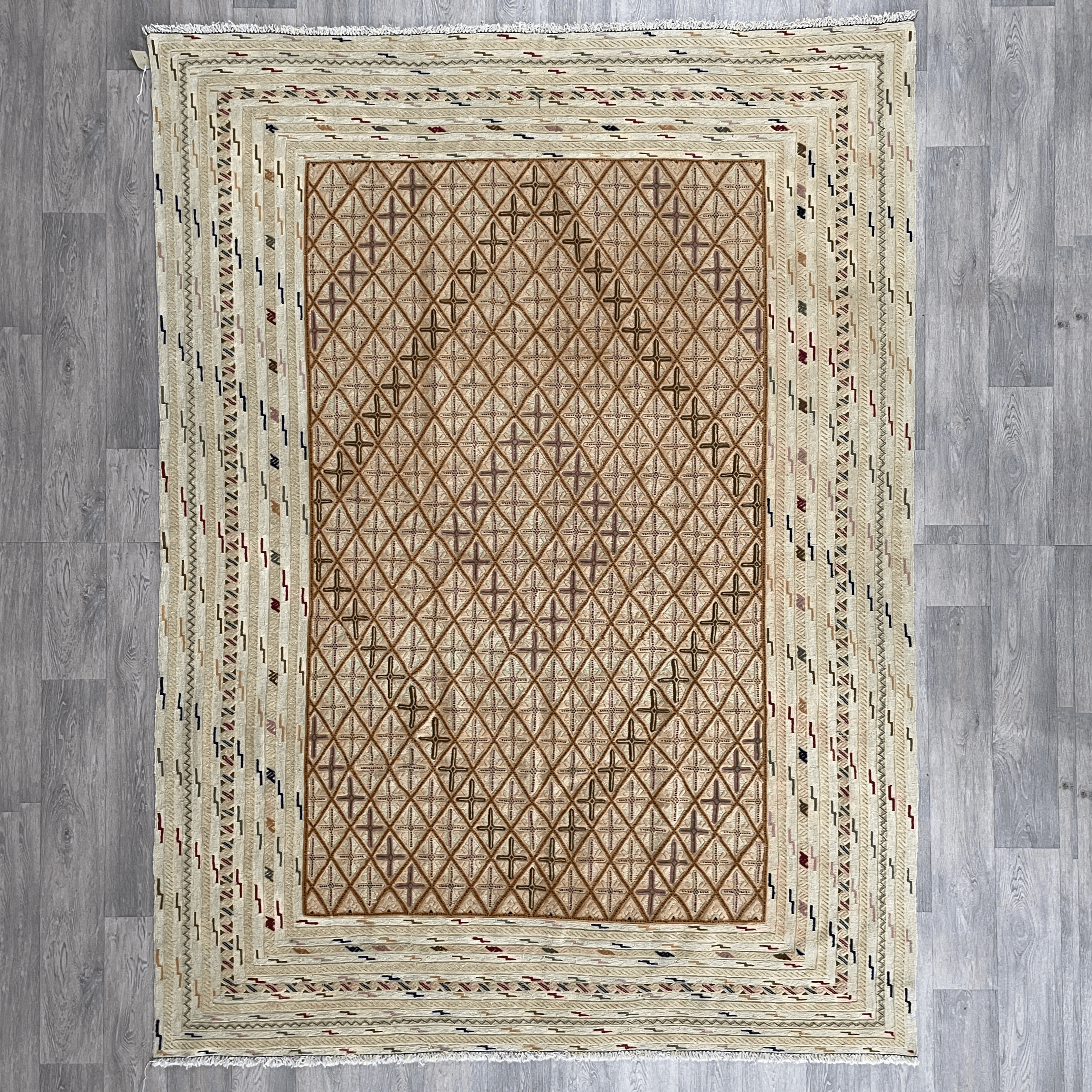 272 x 200 cm | Afghan Fine Mushwani Rug (Belgian Wool)