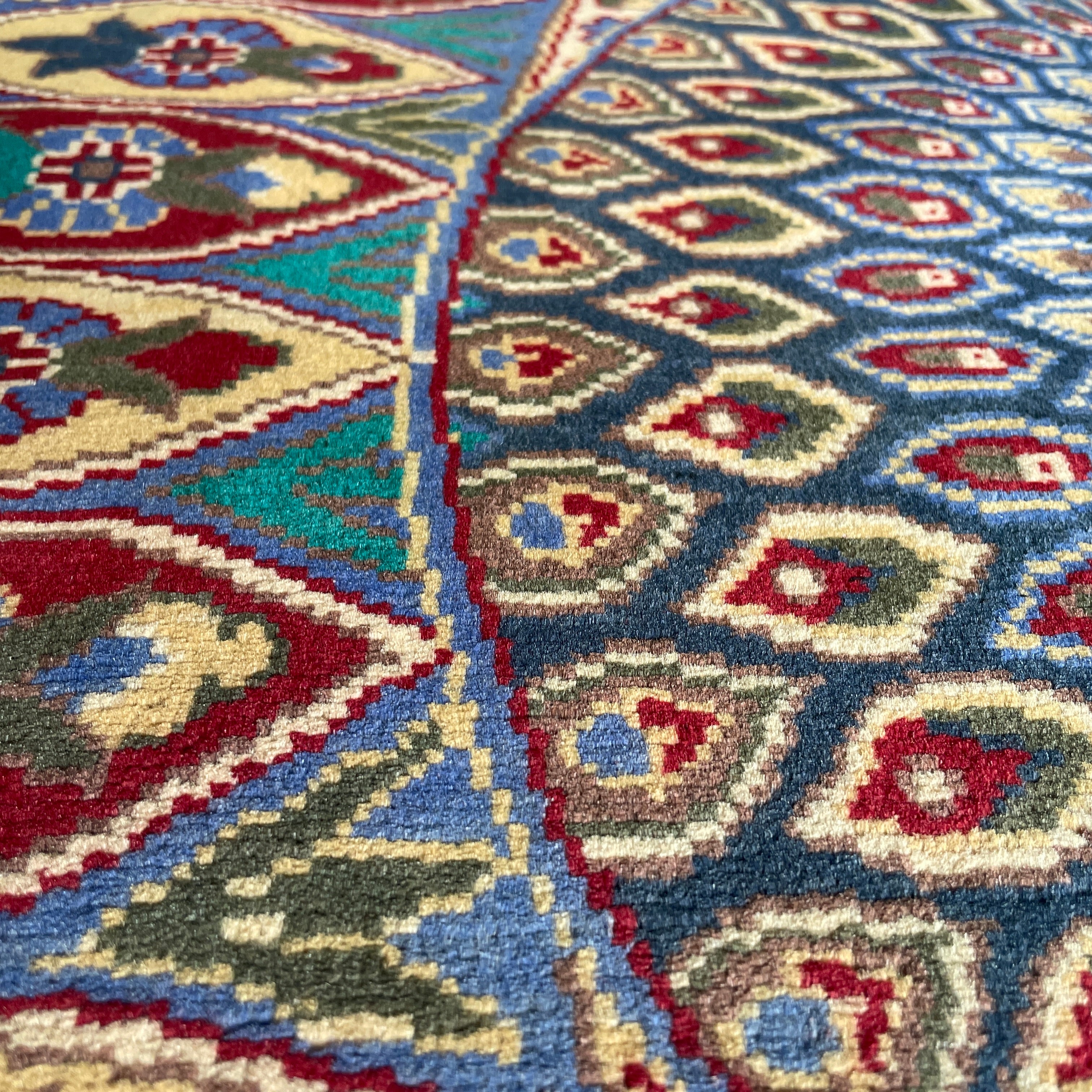 Fine Persian Parak Rug (Merino Wool)