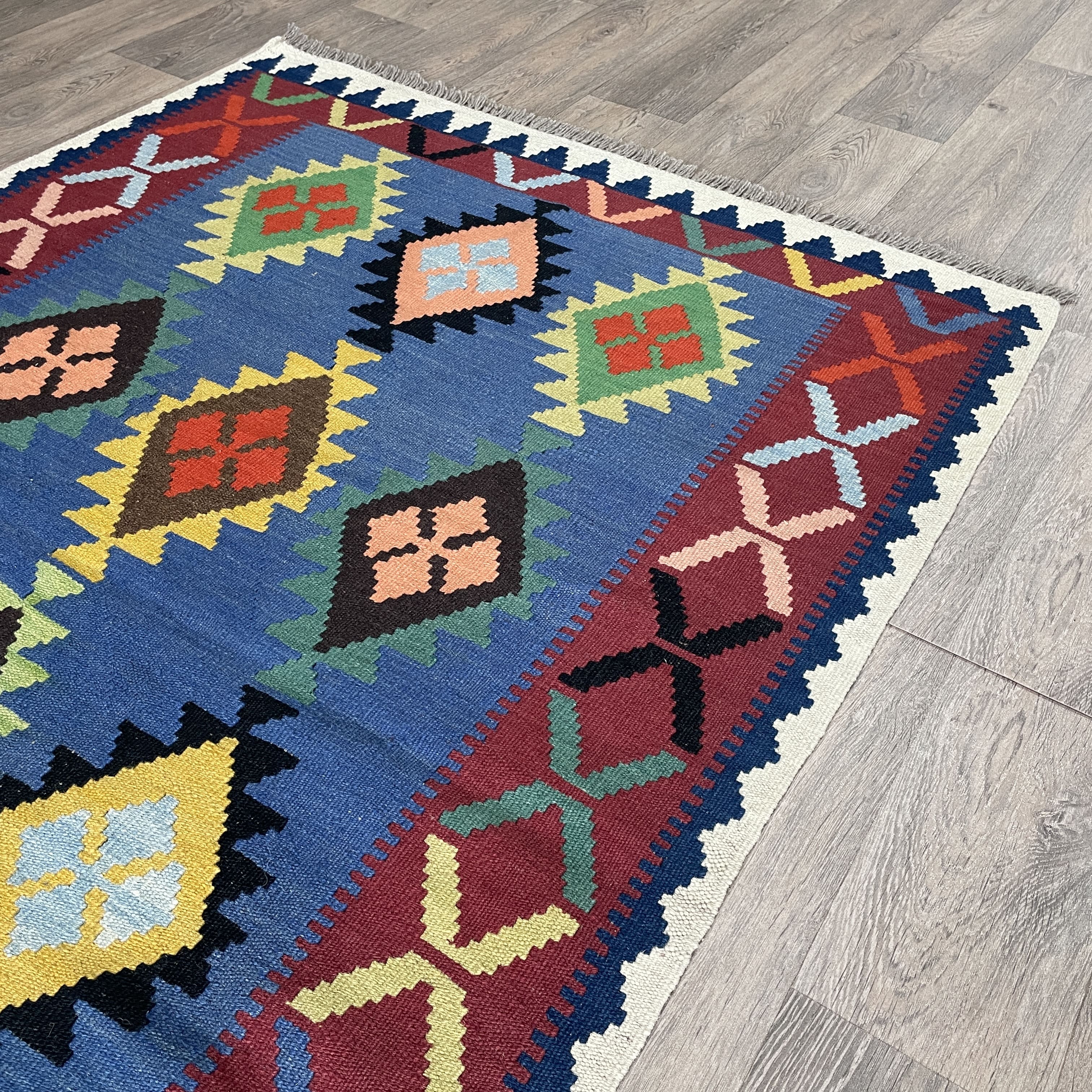 194 x 125 cm | Afghan Kilim Rug - Khorasan Rugs