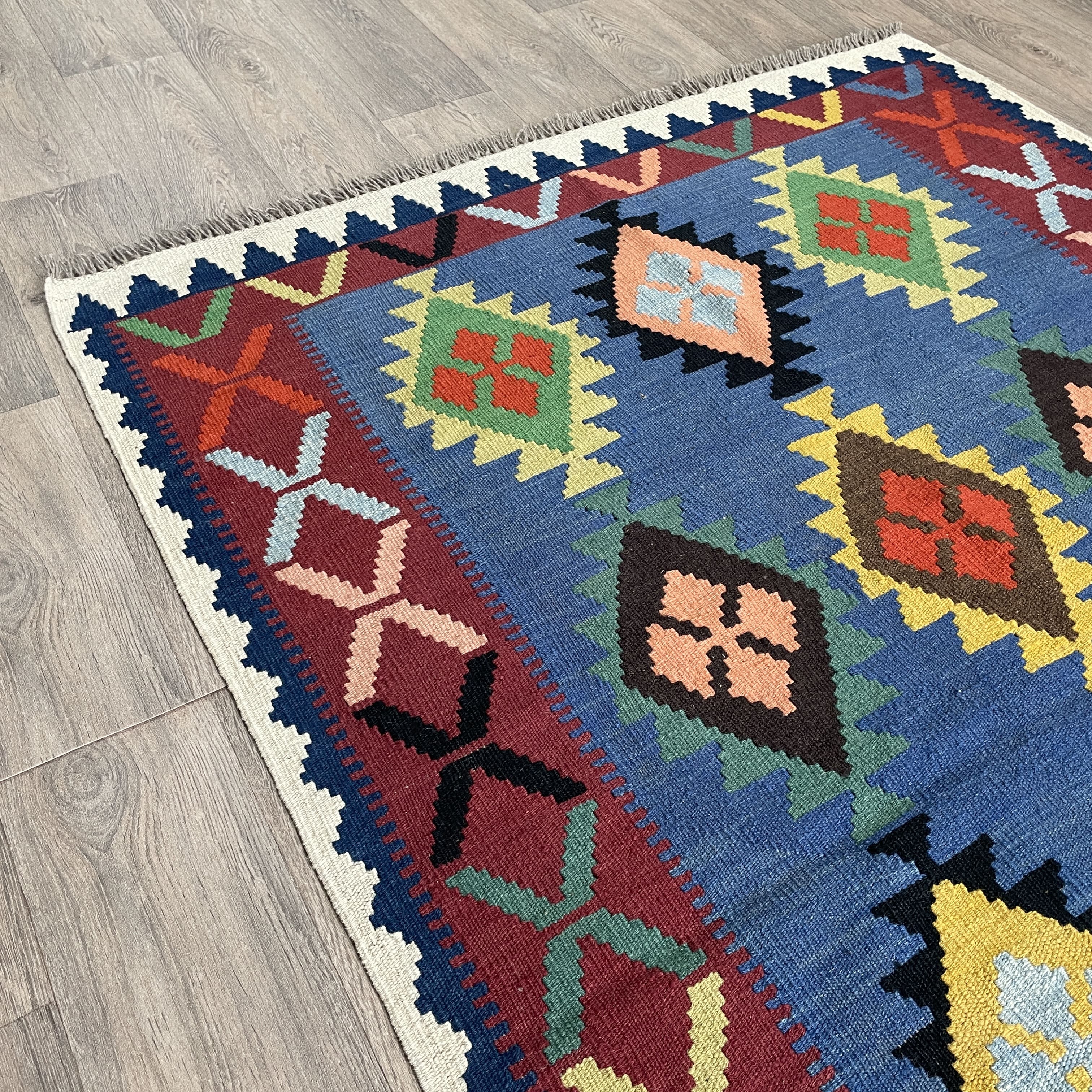 194 x 125 cm | Afghan Kilim Rug - Khorasan Rugs