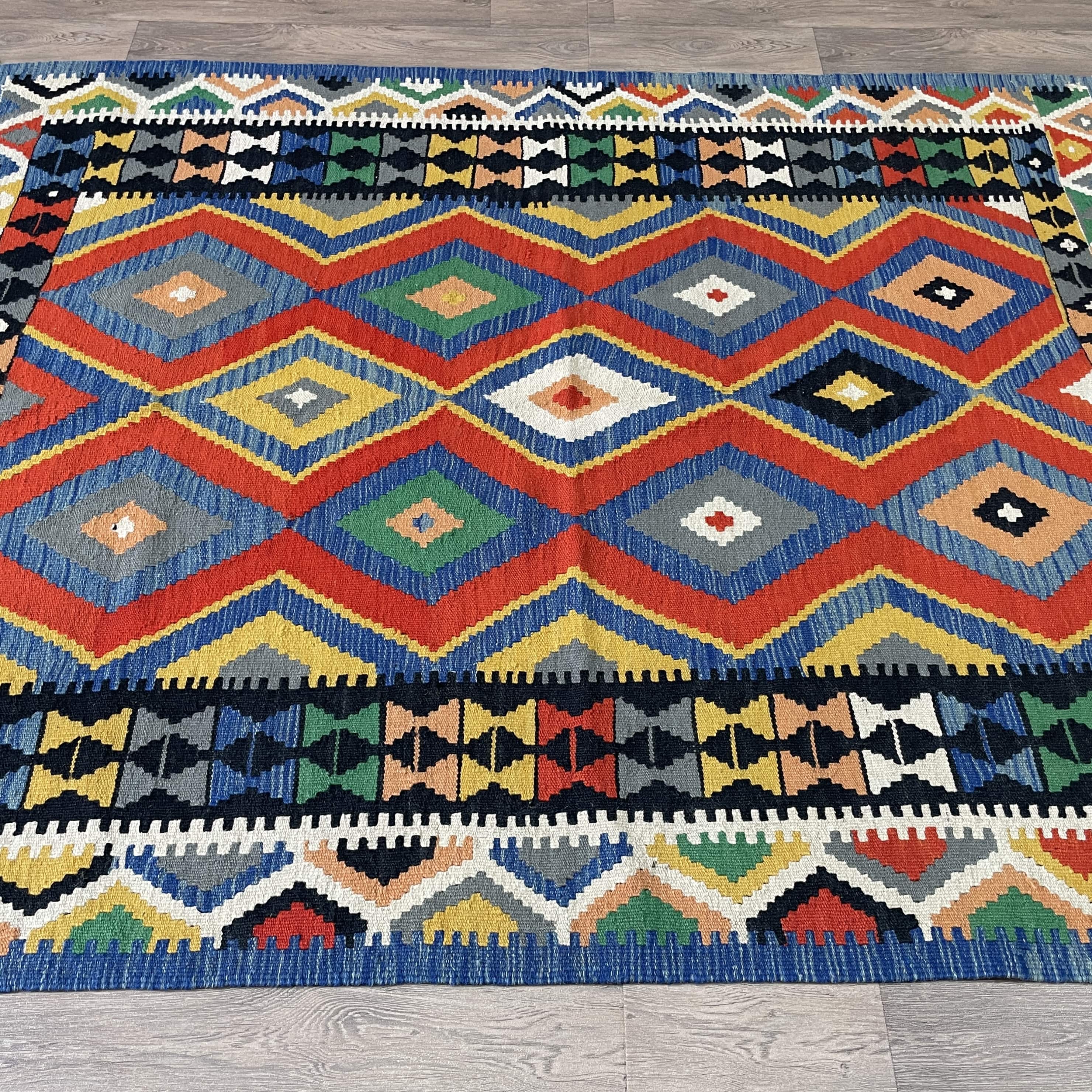 197 x 156 cm | Afghan Kilim Rug - Khorasan Rugs