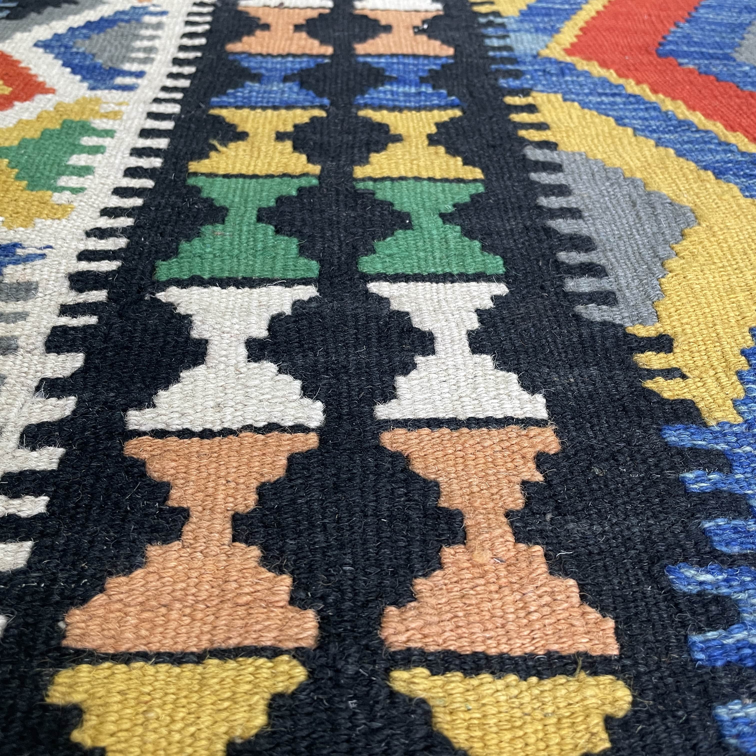 197 x 156 cm | Afghan Kilim Rug - Khorasan Rugs