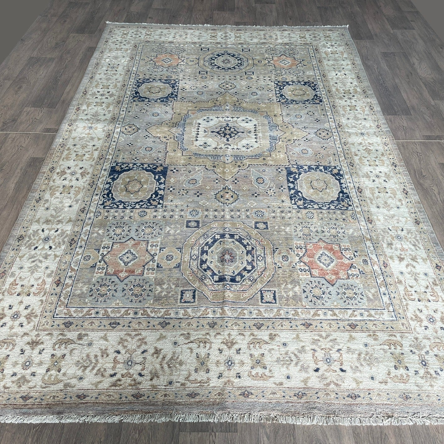 293 x 176 cm | Afghan Mamluk Rug