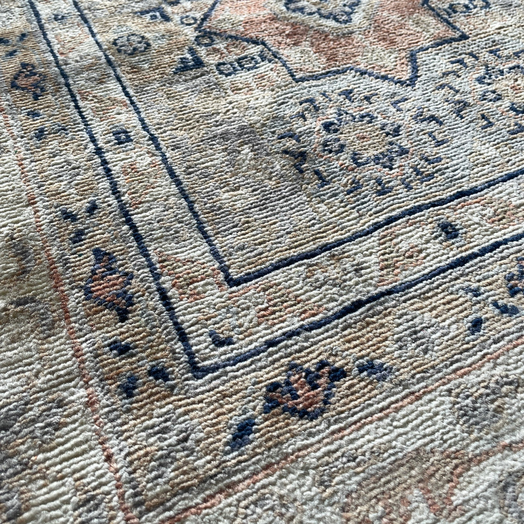 293 x 176 cm | Afghan Mamluk Rug