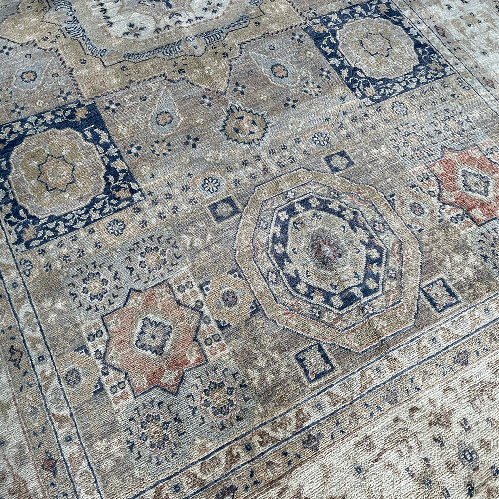 293 x 176 cm | Afghan Mamluk Rug