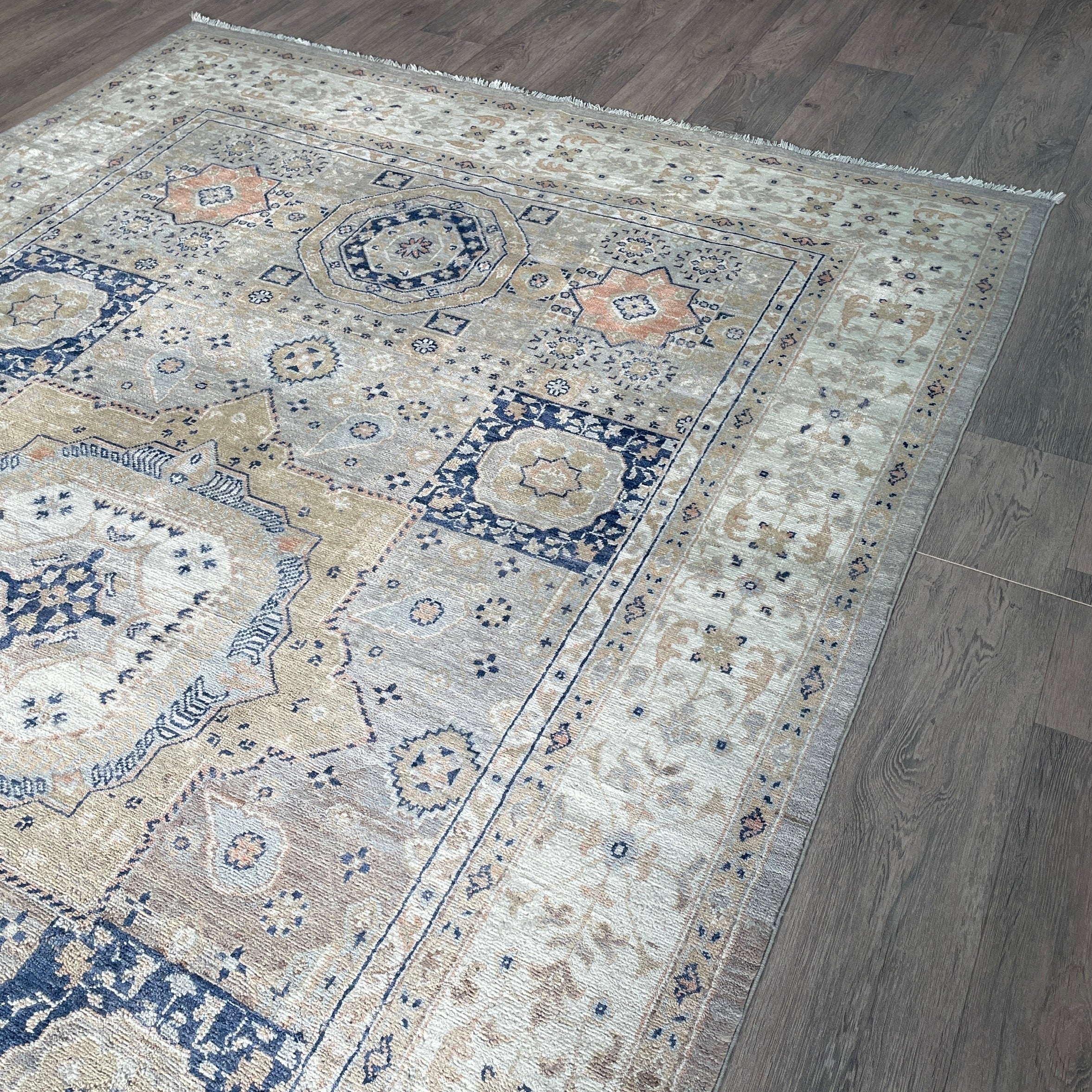 293 x 176 cm | Afghan Mamluk Rug
