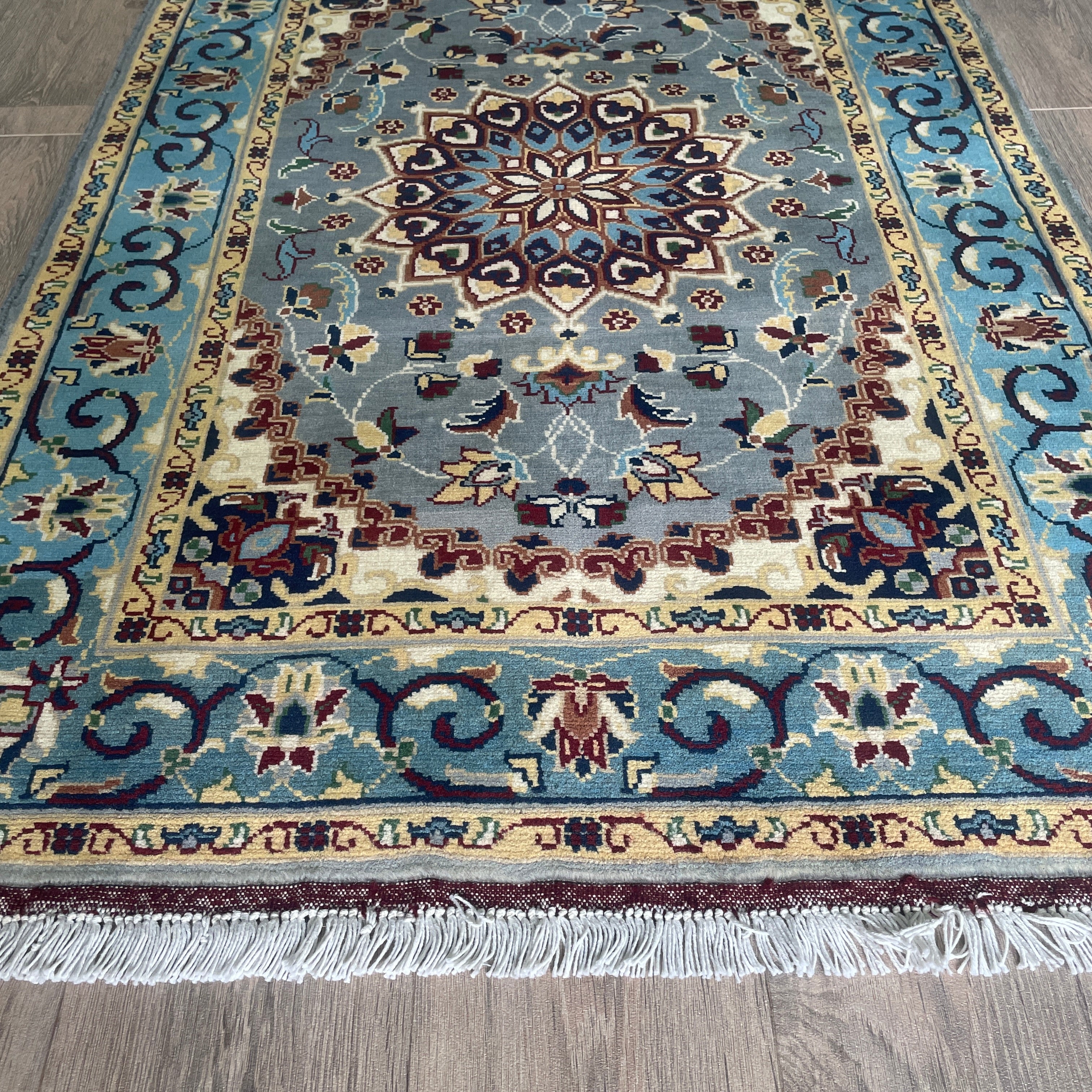 Persian Tabriz Rug (Merino Wool)