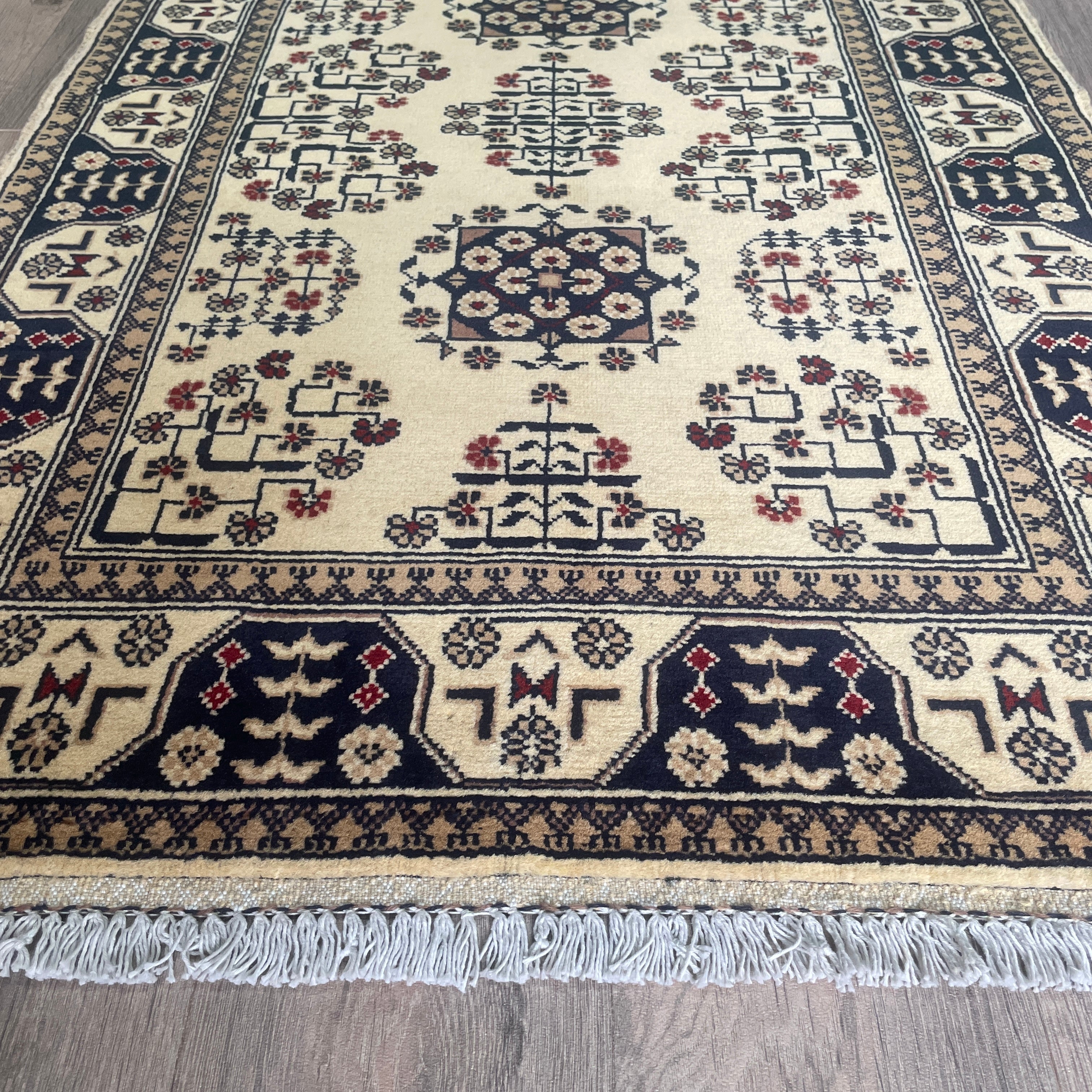 Fine Afghan Khal Muhammadi Rug (Merino Wool)