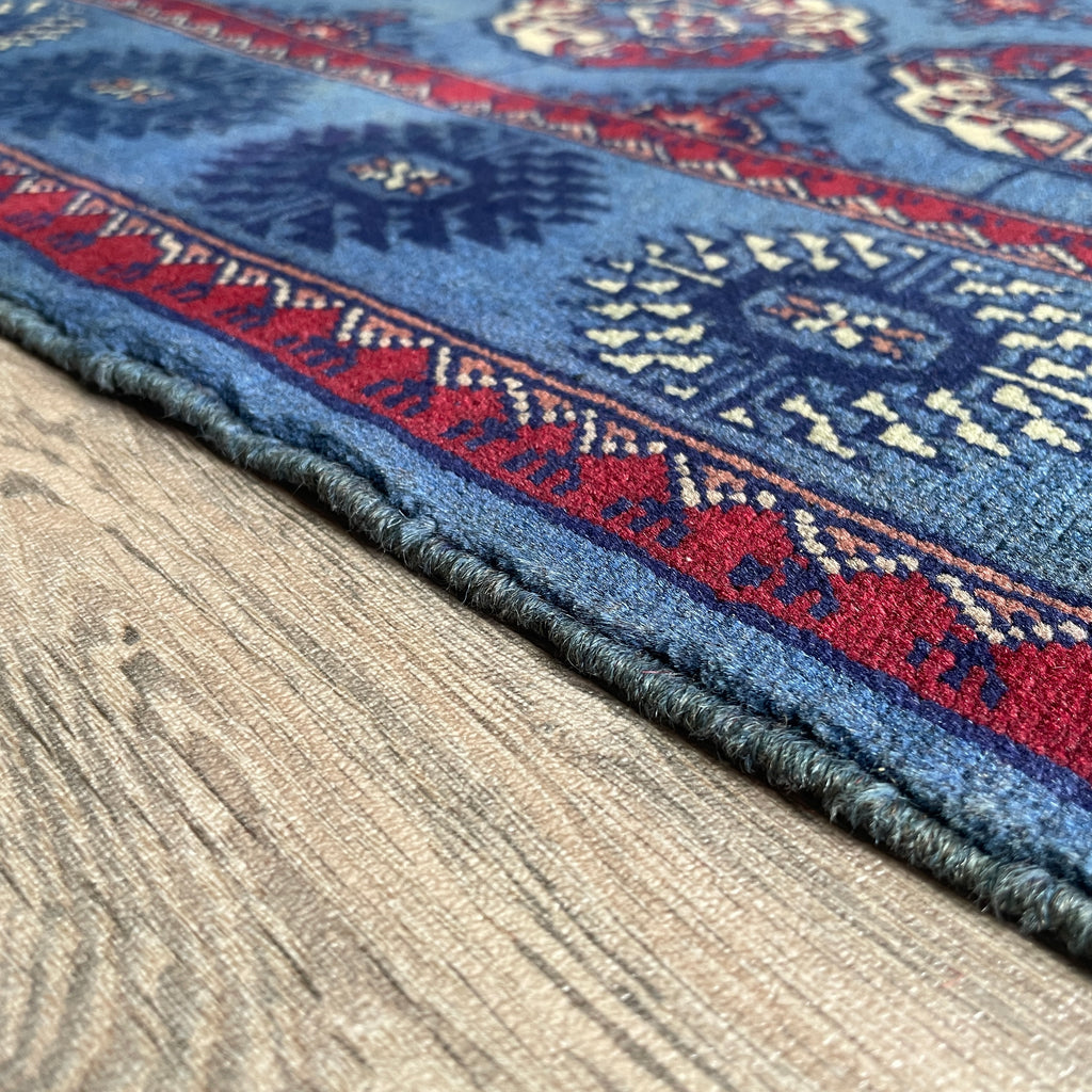 Fine Turkmen Tekke Rug (Merino Wool)