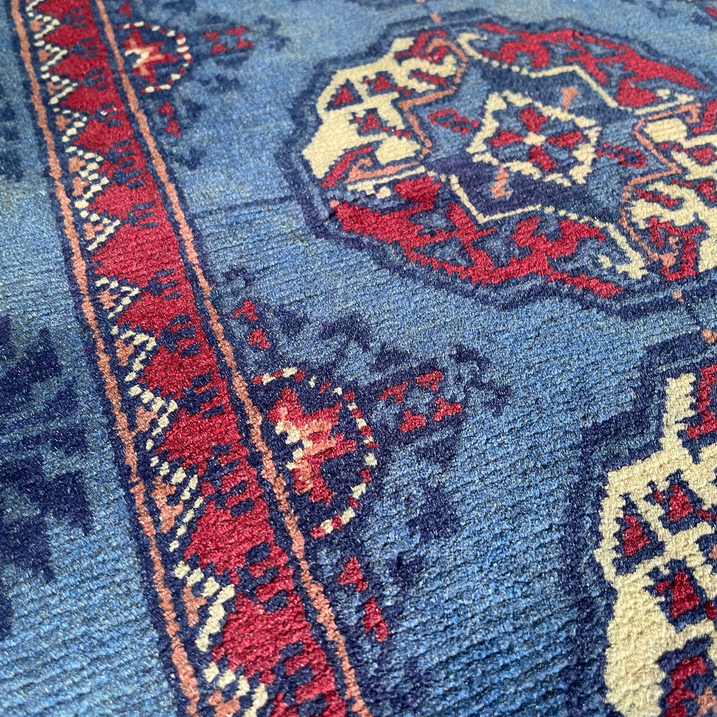 Fine Turkmen Tekke Rug (Merino Wool)