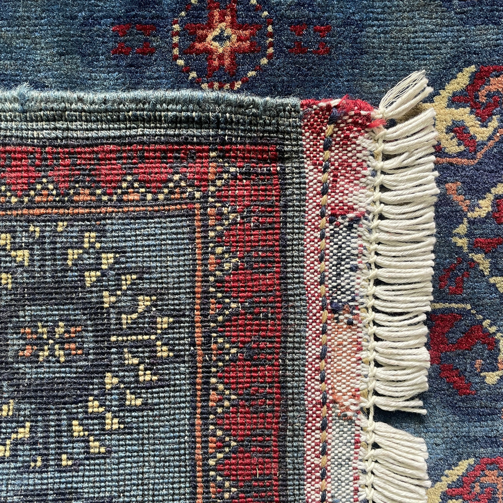 Fine Turkmen Tekke Rug (Merino Wool)