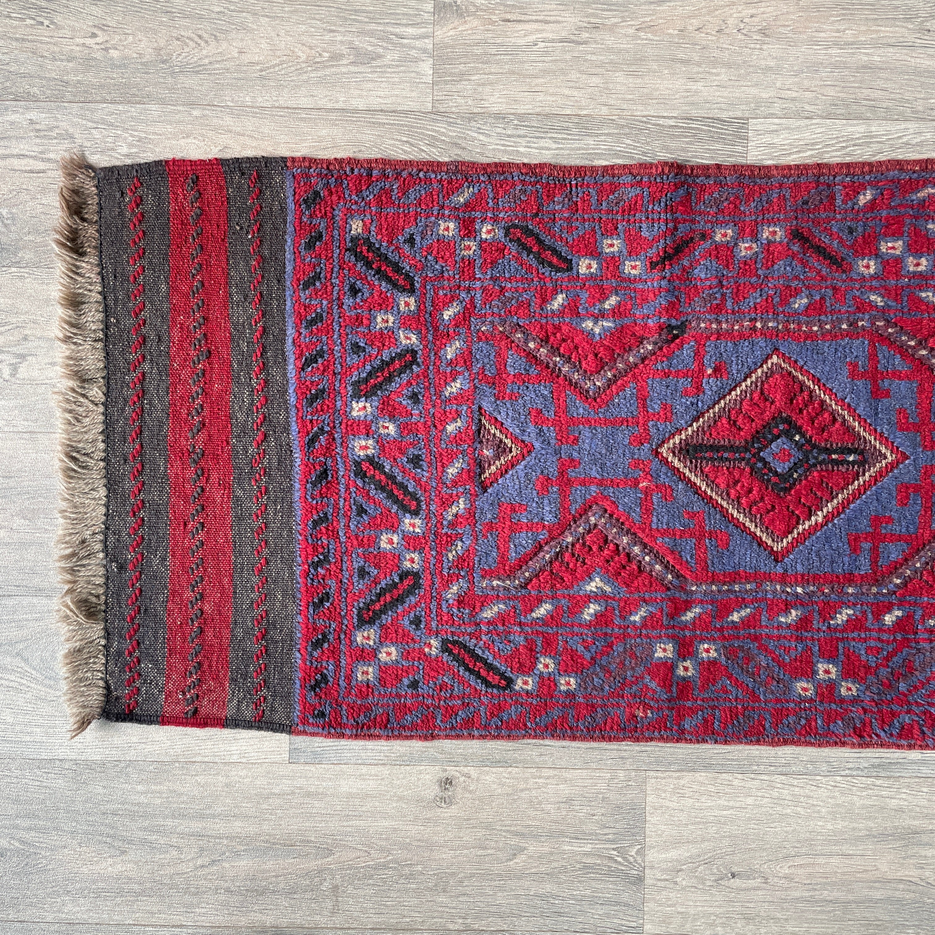 Afghan Mushwani Runner