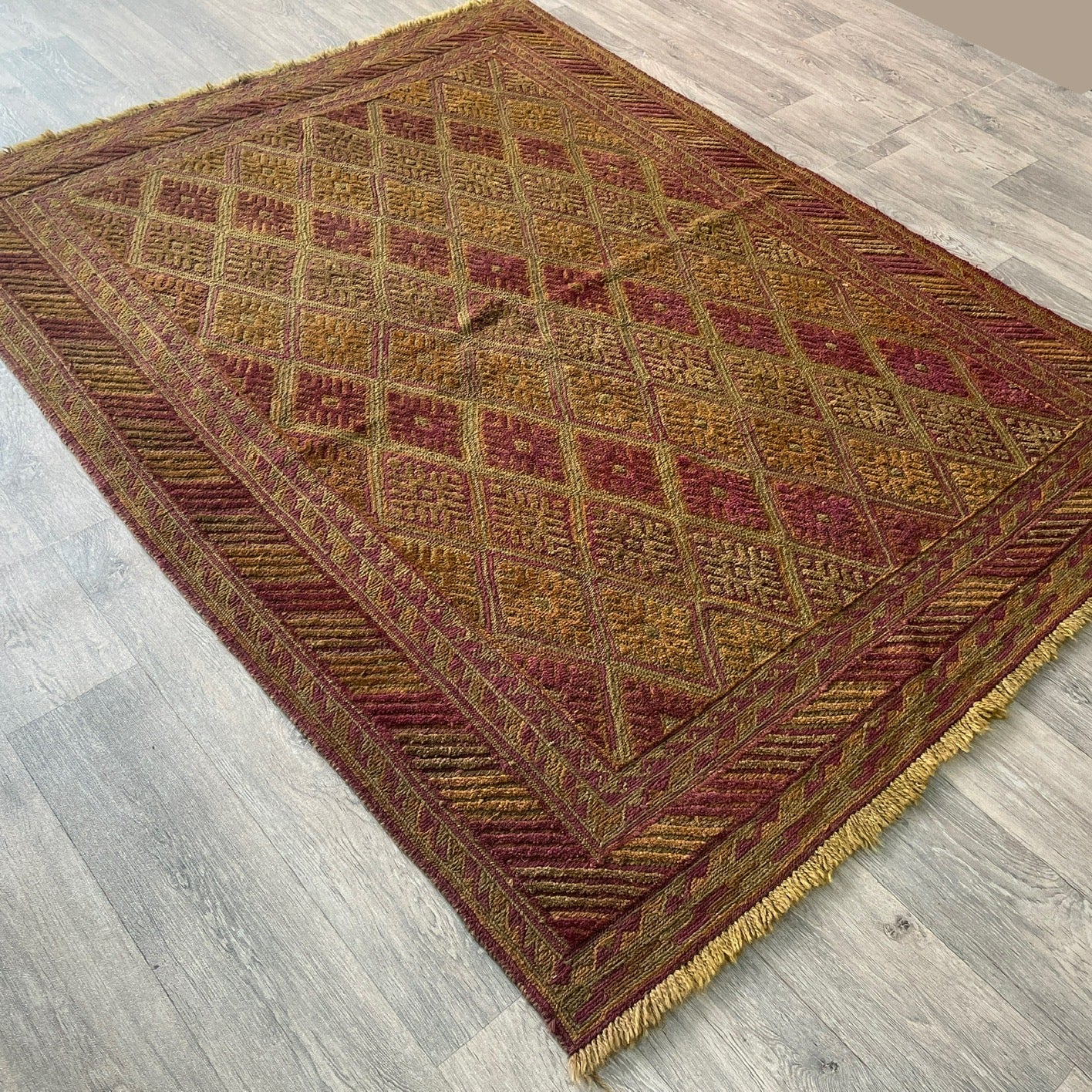 196 x 148 cm | Afghan Mushwani Rug