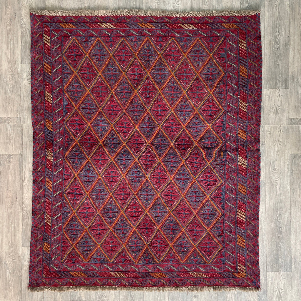 192 x 157 cm | Afghan Mushwani Rug