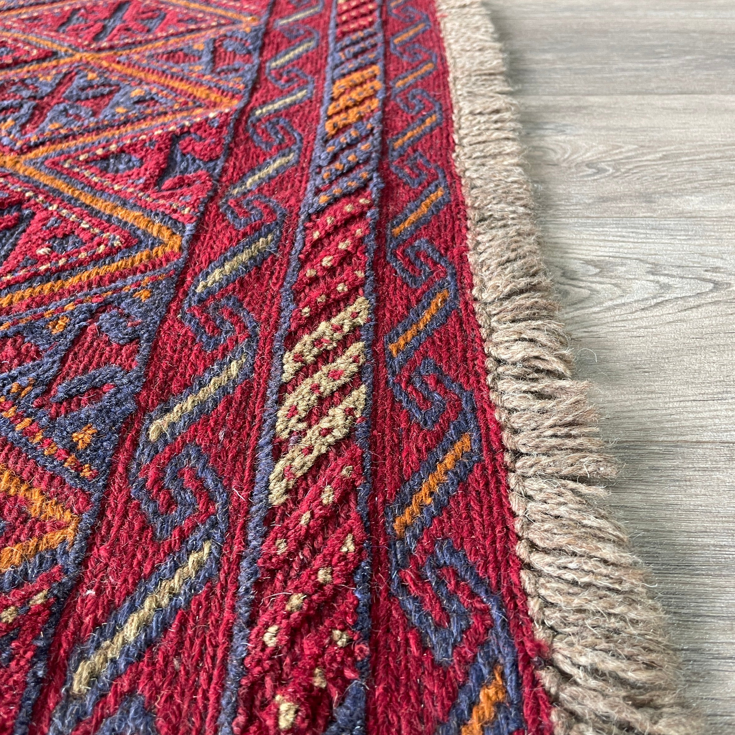 192 x 157 cm | Afghan Mushwani Rug