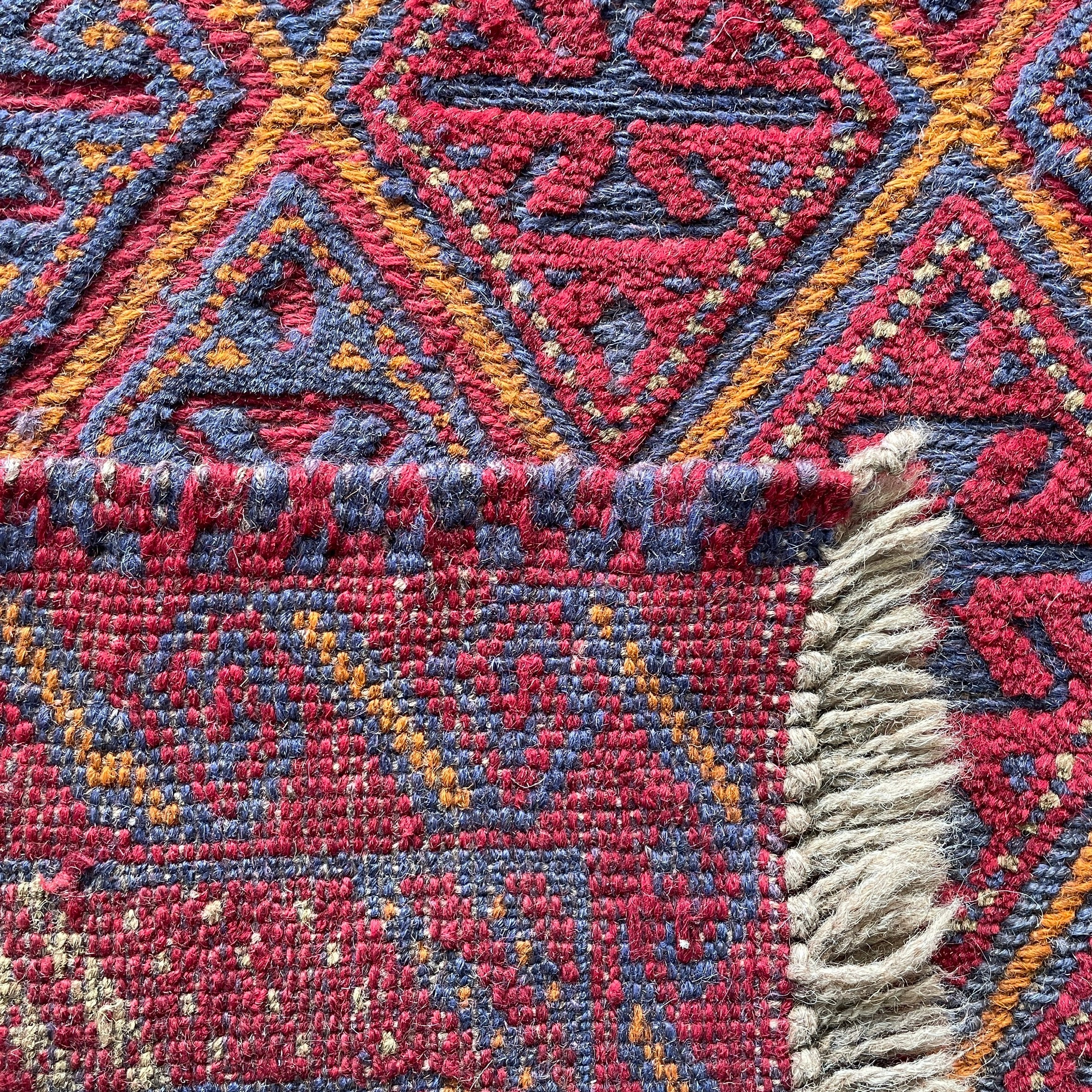 192 x 157 cm | Afghan Mushwani Rug