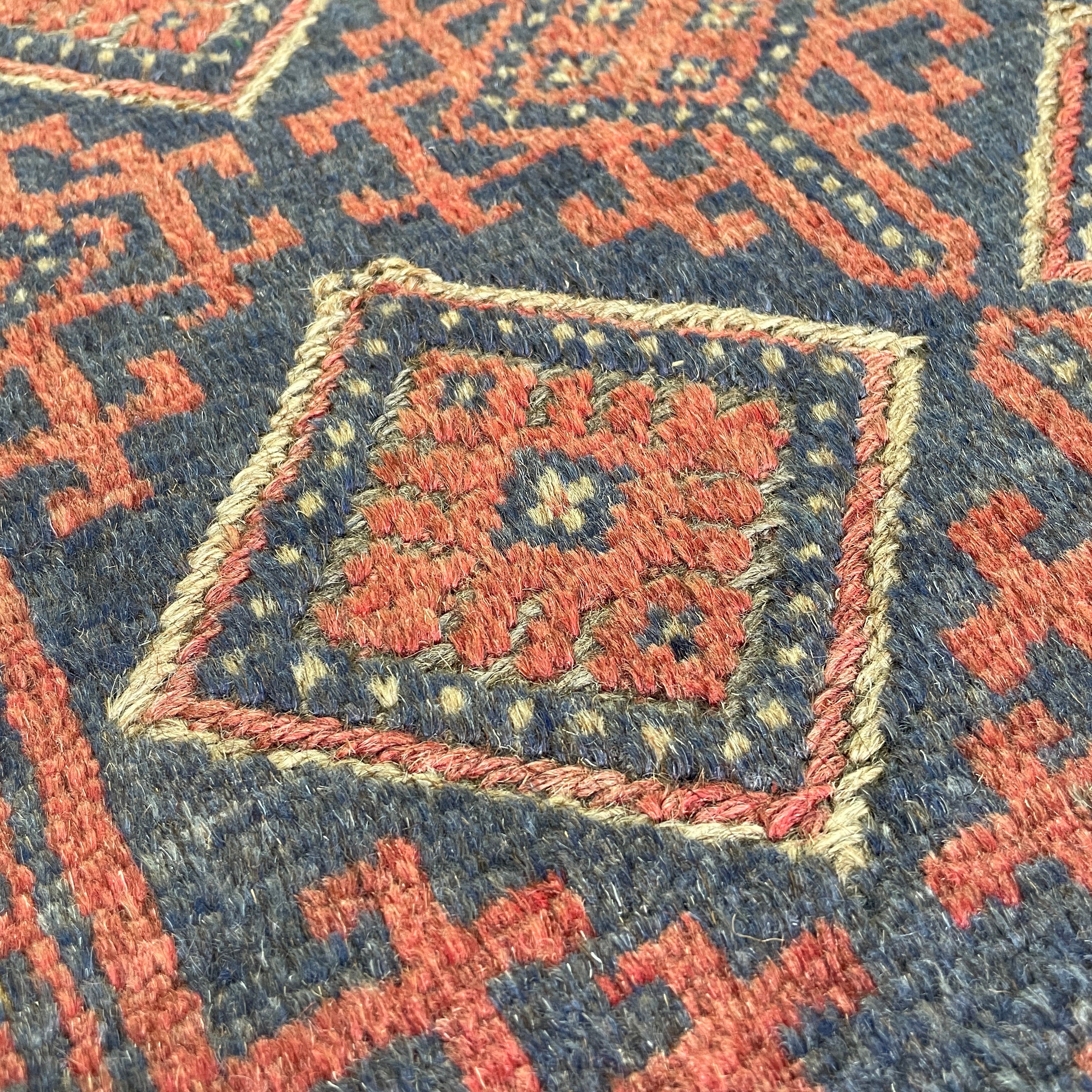 Afghan Mushwani Runner