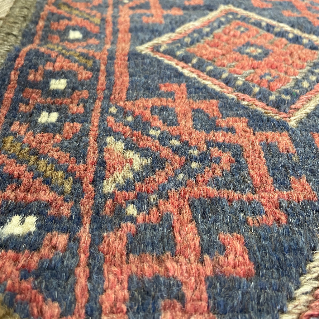 Afghan Mushwani Runner