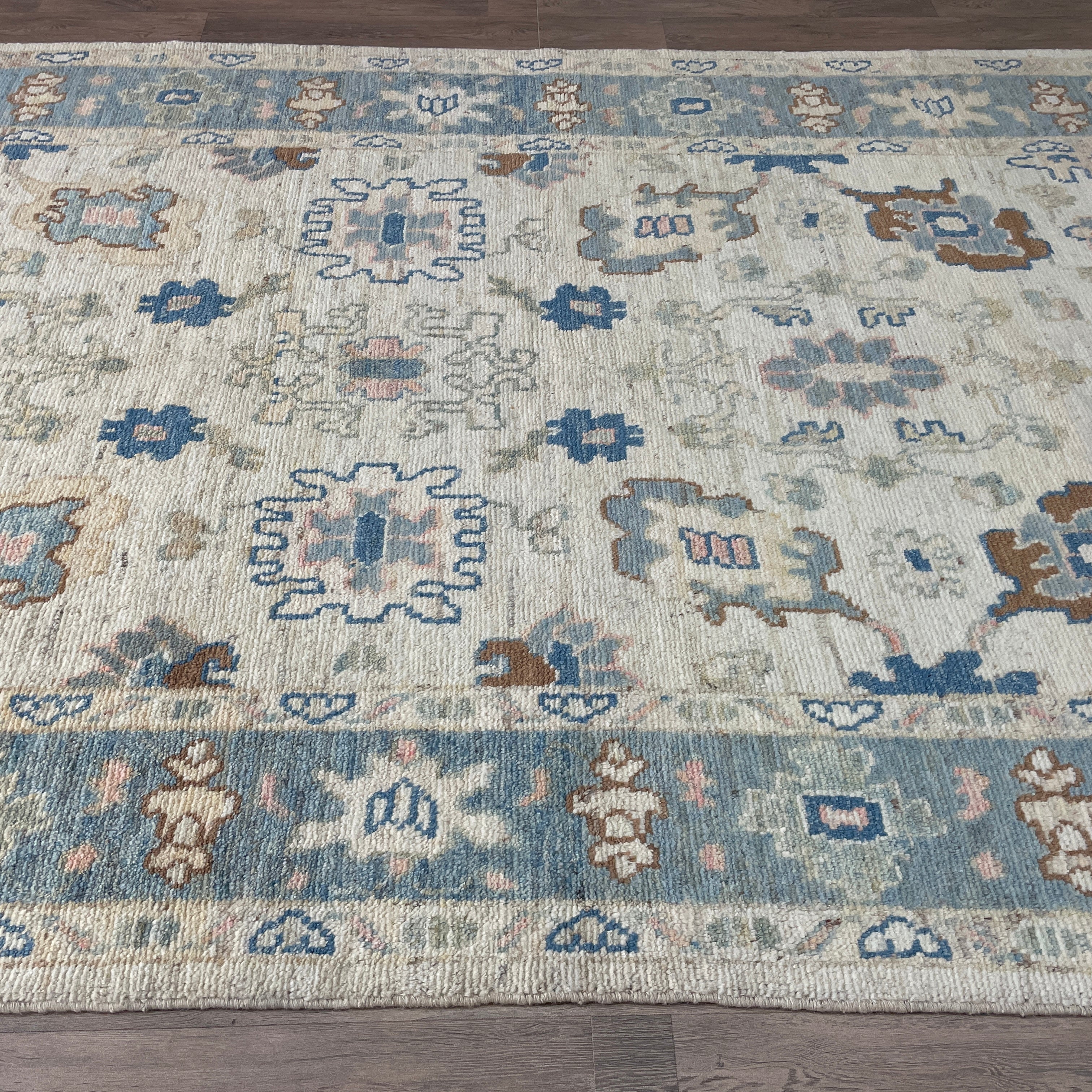 Turkish Ushak Rug