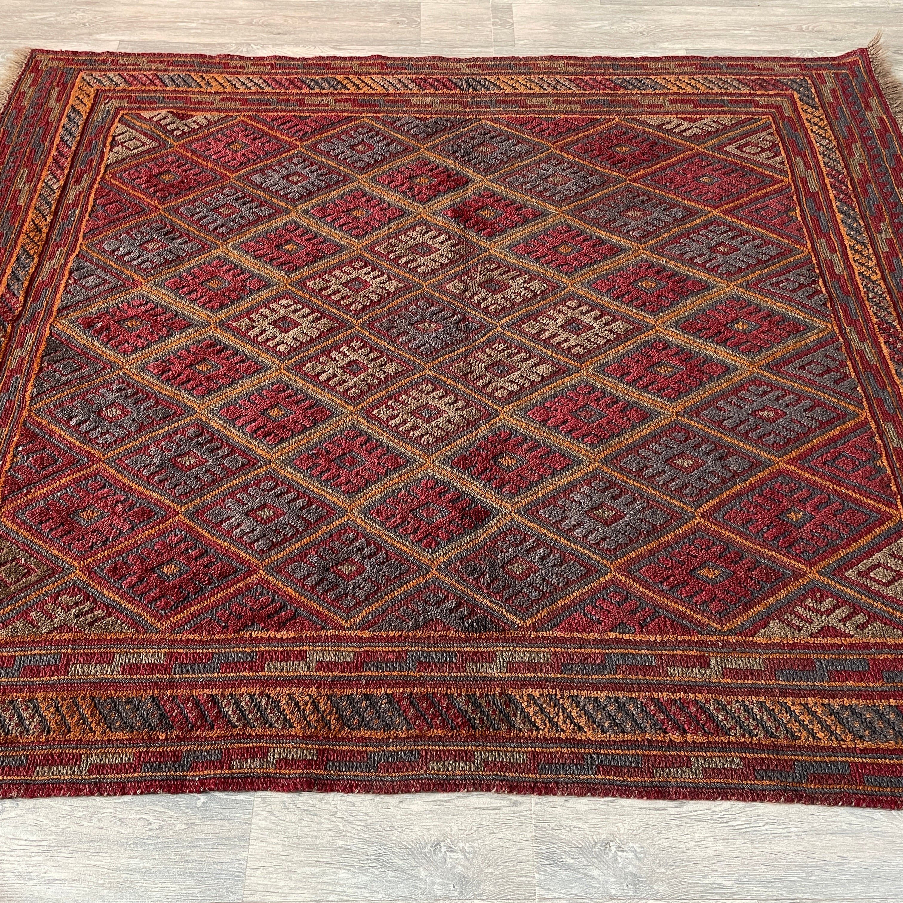 Afghan Mushwani Rug