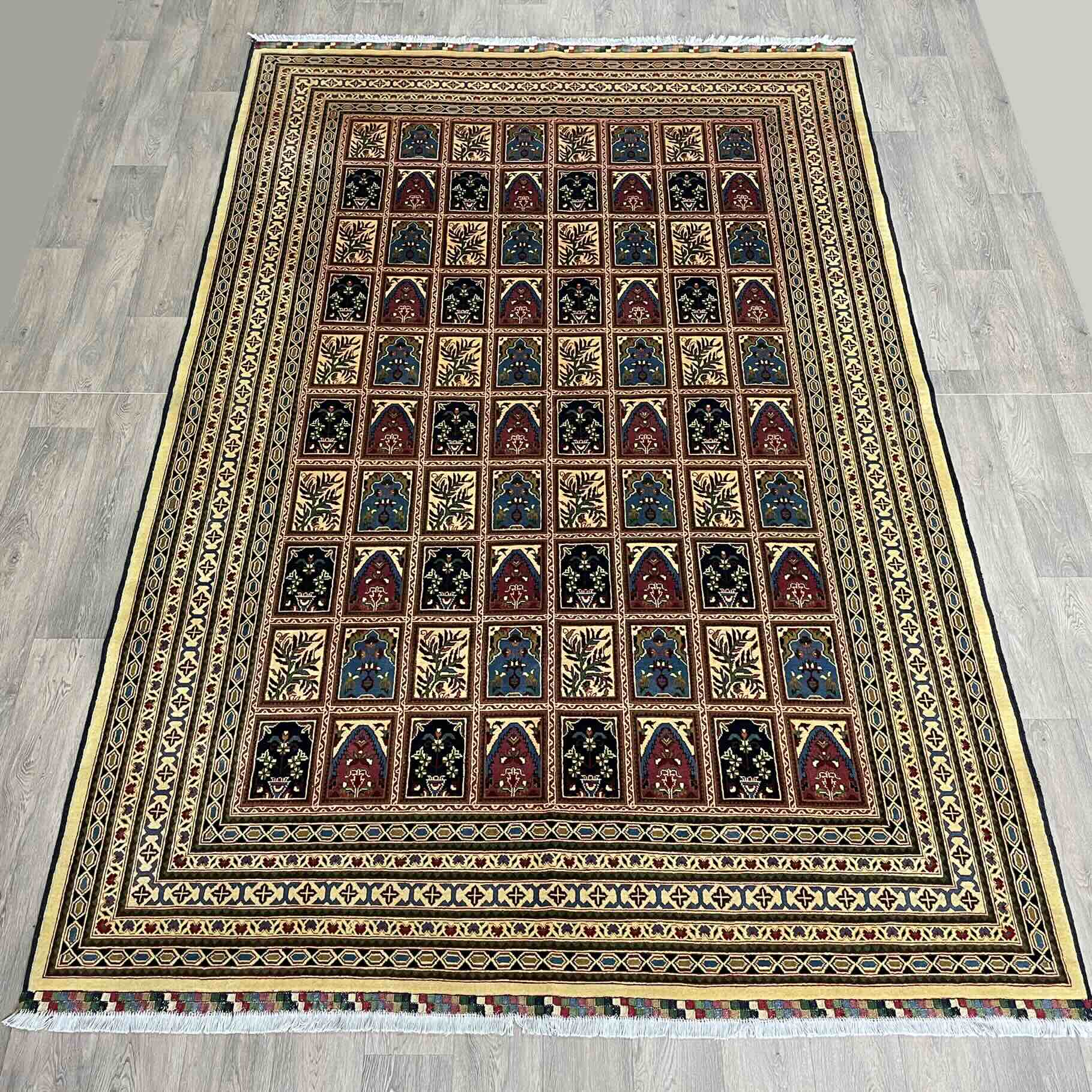 Afghan Ziegler Rug 'Tray of Flowers' (Merino Wool)