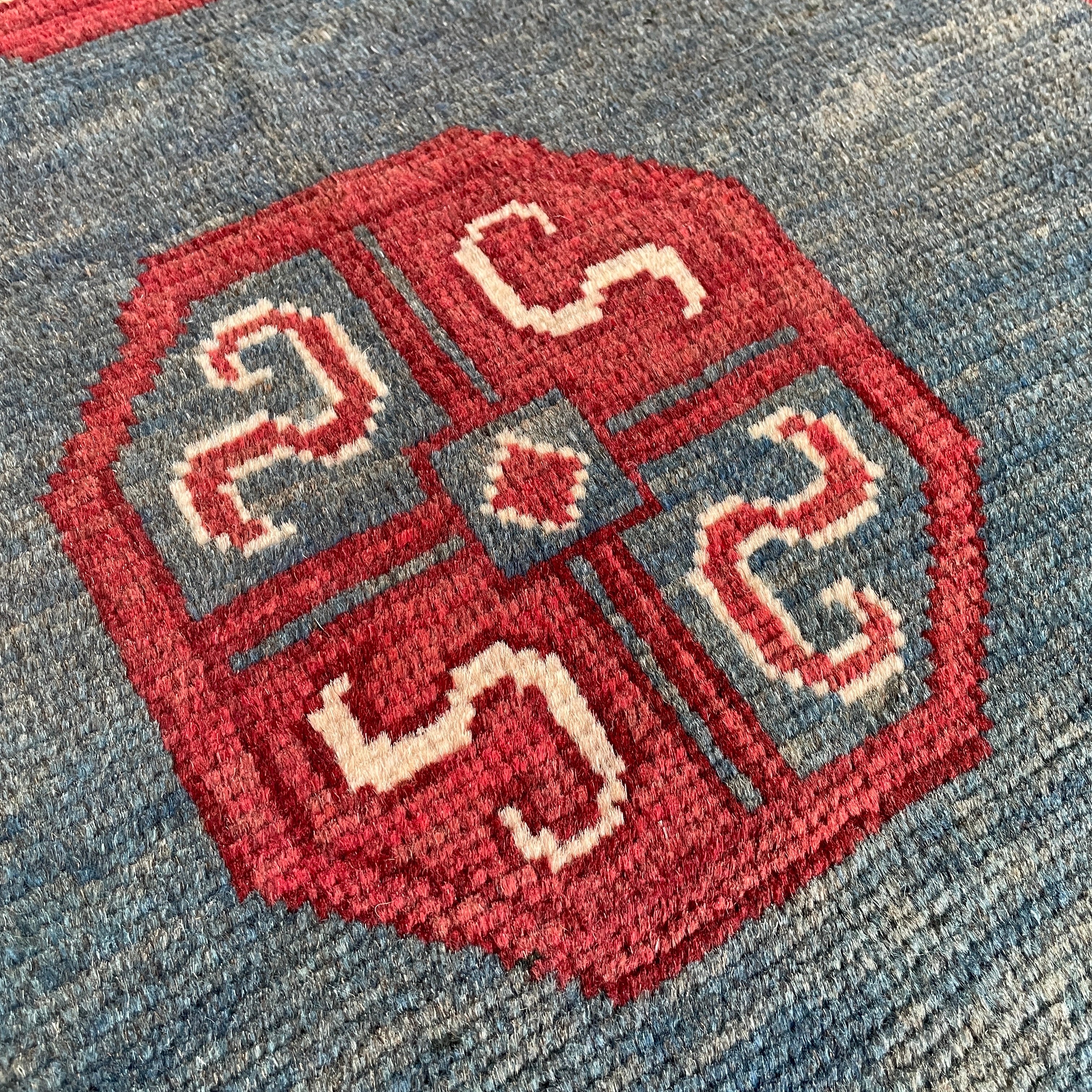 Afghan Aqcha Rug 'Elephant Feet'