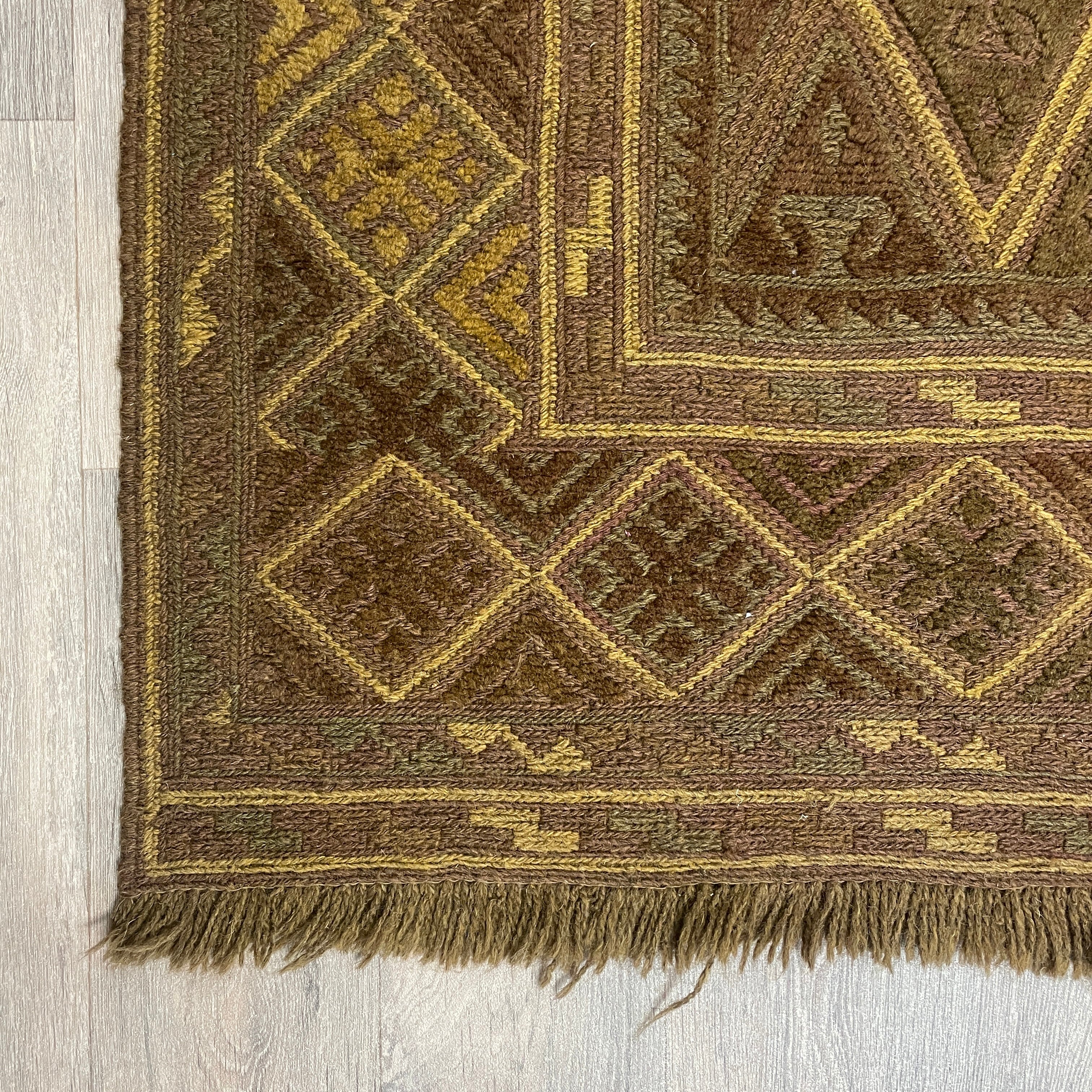Afghan Mushwani Rug