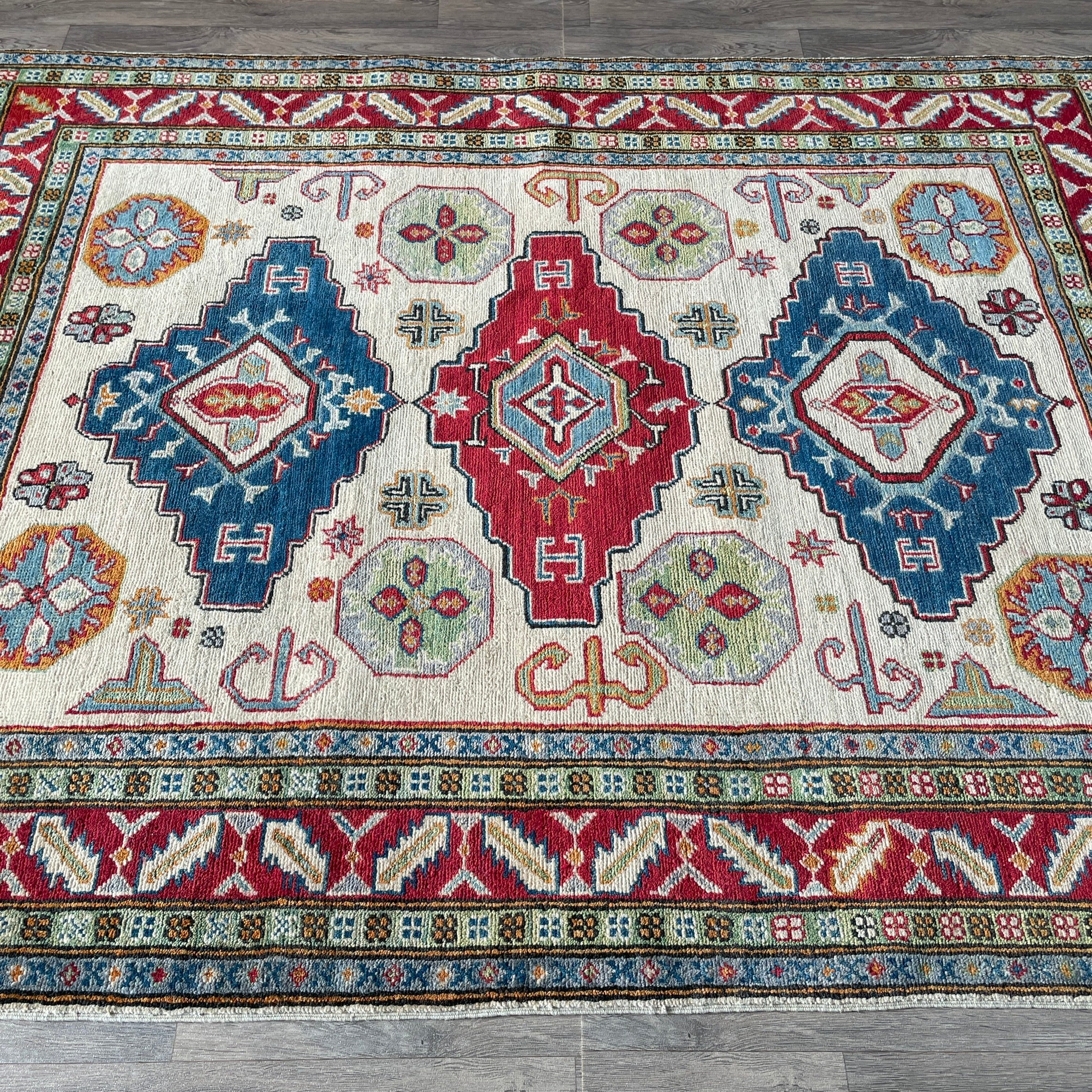 198 x 154 cm | Afghan Kazak Yakash Rug