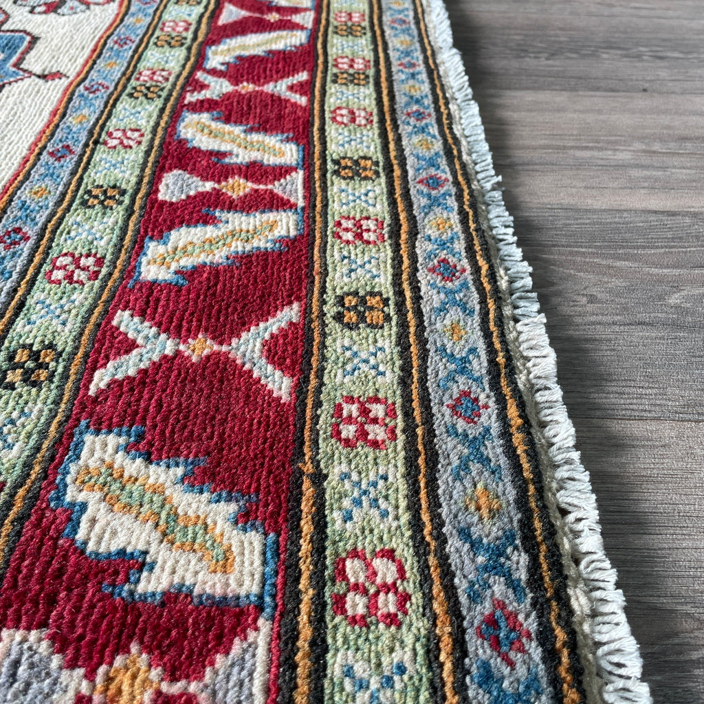 198 x 154 cm | Afghan Kazak Yakash Rug