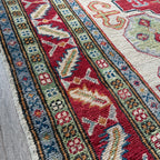 198 x 154 cm | Afghan Kazak Yakash Rug