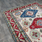 198 x 154 cm | Afghan Kazak Yakash Rug