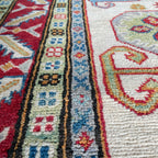 198 x 154 cm | Afghan Kazak Yakash Rug
