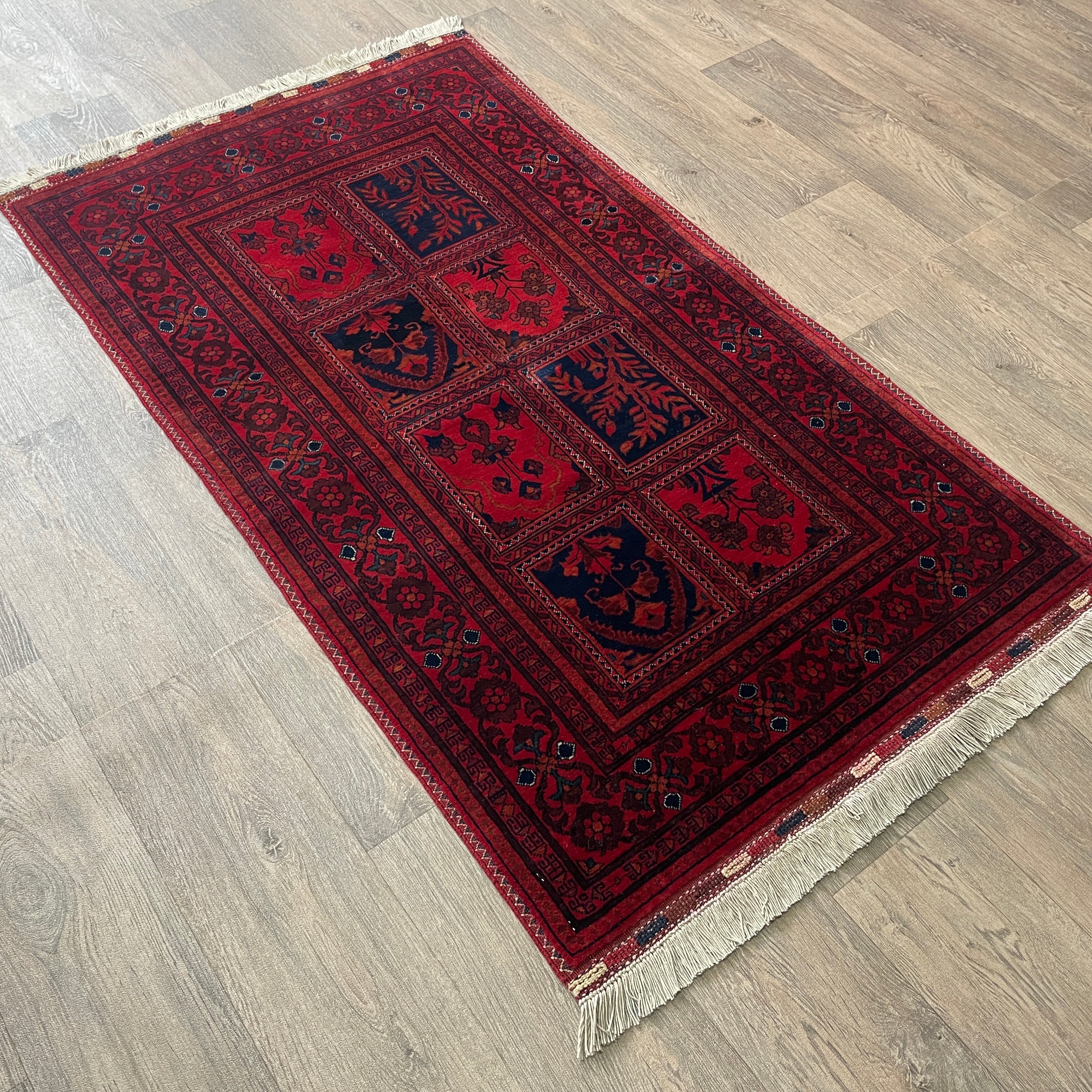 Fine Afghan Khal Muhammadi Rug (Belgian Wool)