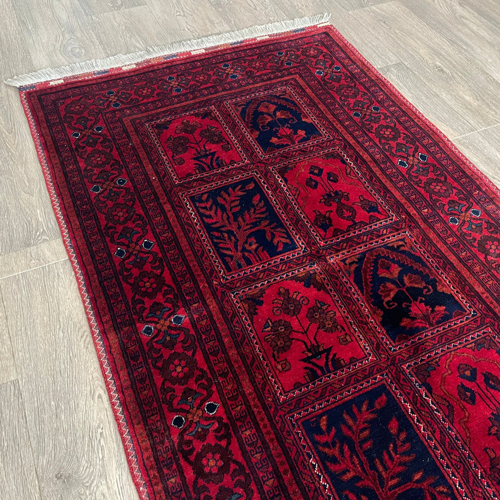 Fine Afghan Khal Muhammadi Rug (Belgian Wool)