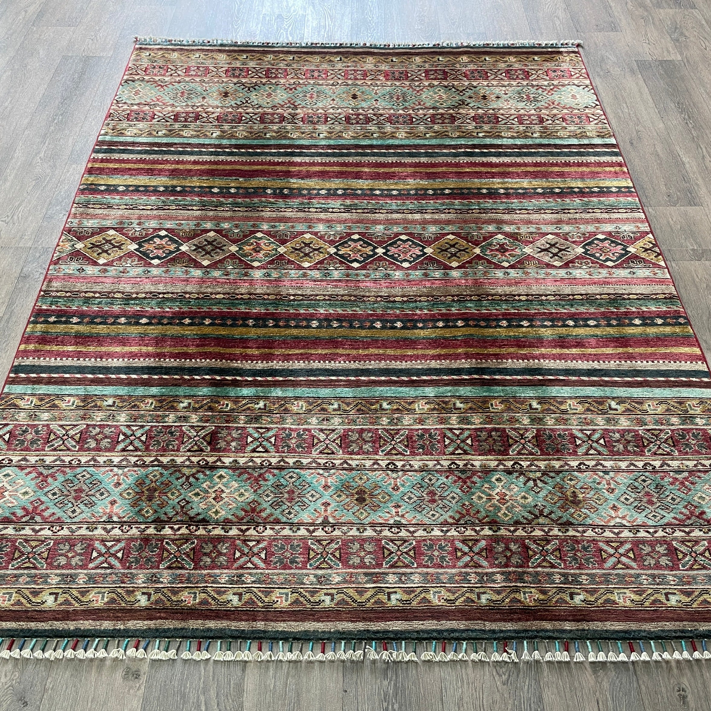 215 x 160 cm | Afghan Khorjin Rug
